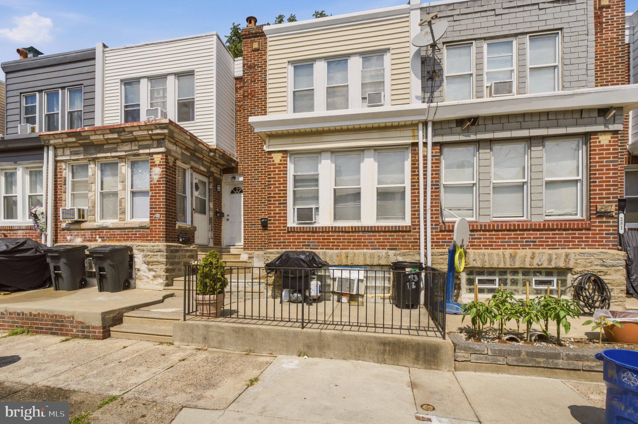 253 Rosemar St, Philadelphia, PA 19120 photo