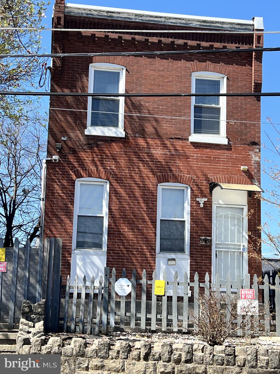 5738 Tulip St, Philadelphia, PA 19135