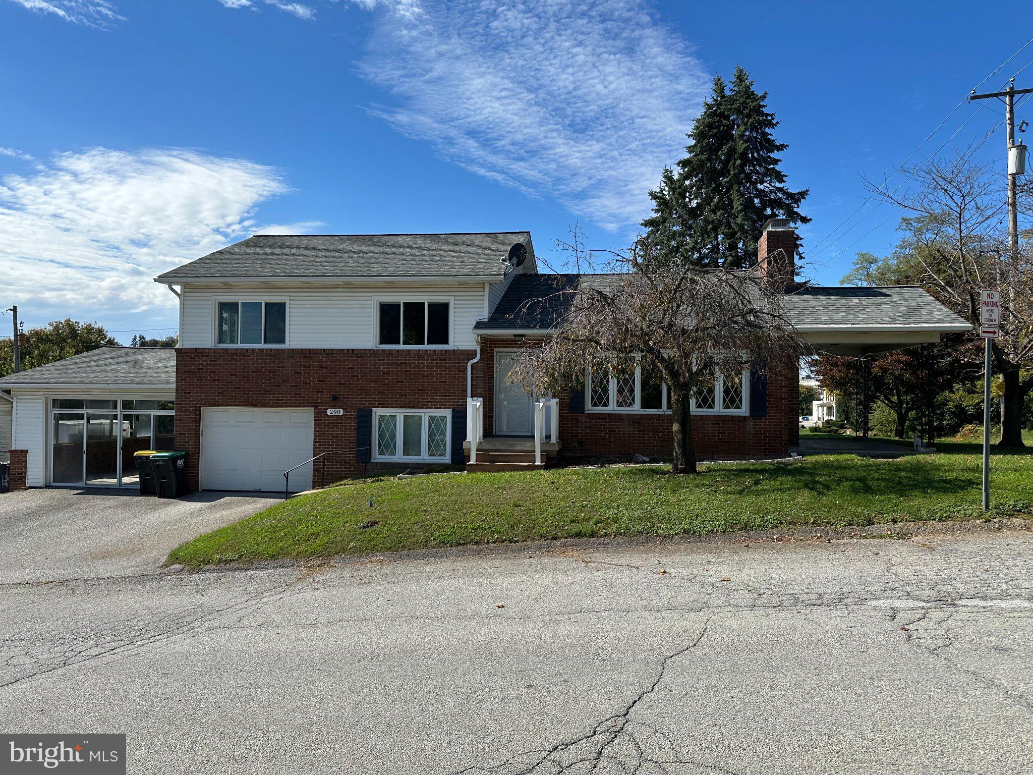 290 Broadway, Red Lion, PA 17356