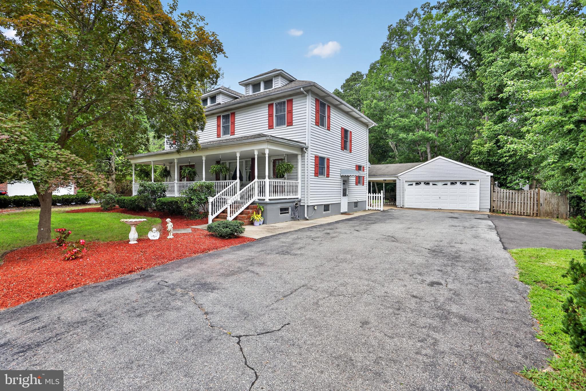 305 Grove Ave, West Berlin, NJ 08091 photo