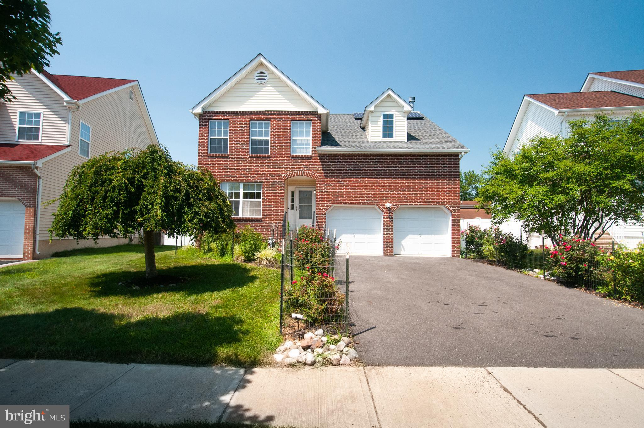 17 Yorkshire Vlg, Lawrence Township, NJ 08648 photo