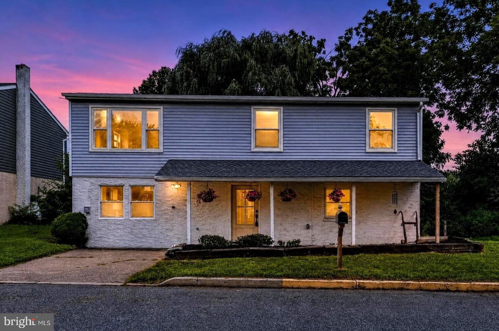 510 Poplar St, Bally, PA 19503