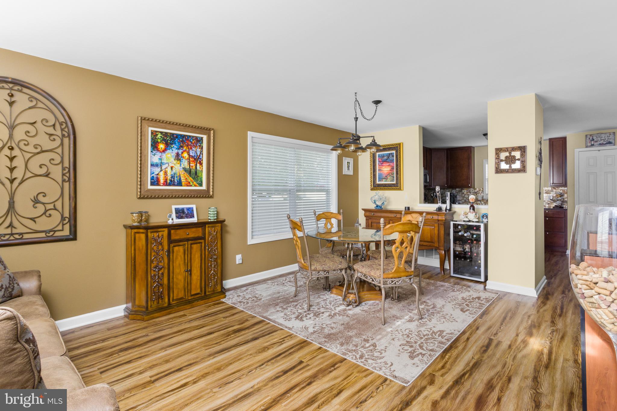 312 Sandalwood Ave, Hampton, NJ 08619 photo