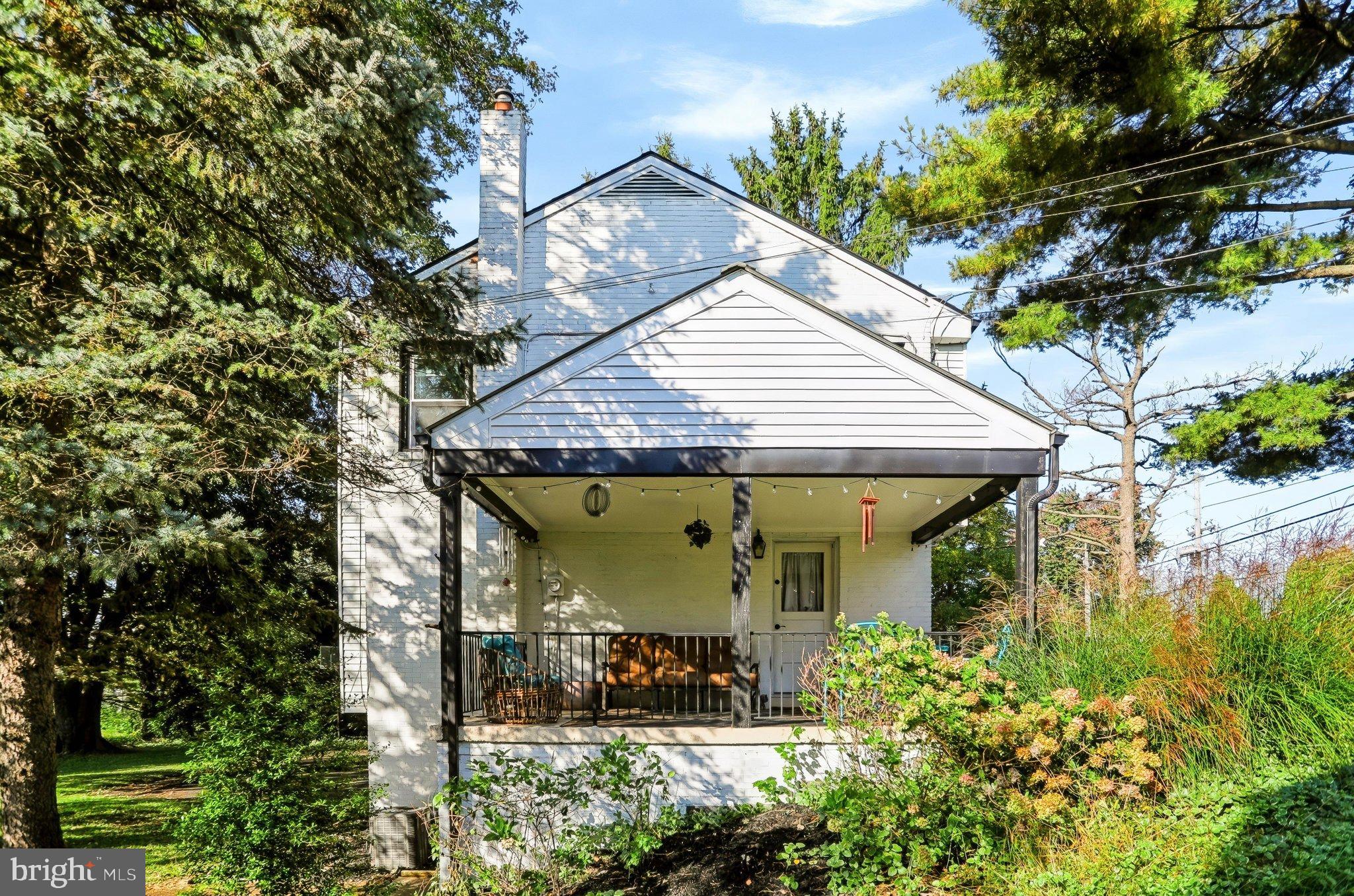 246 E Oregon Rd, Lititz, PA 17543 photo