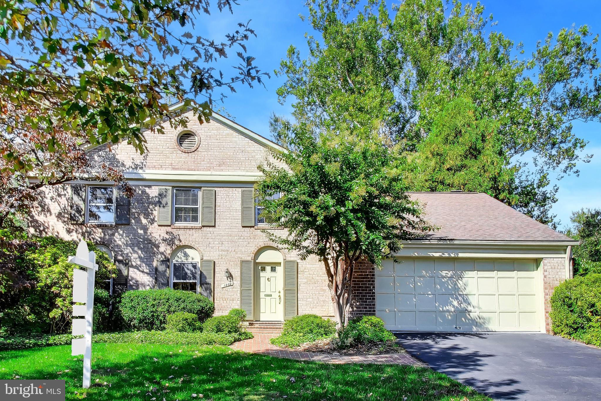 1409 Fallsmead Way, Potomac, MD 20854