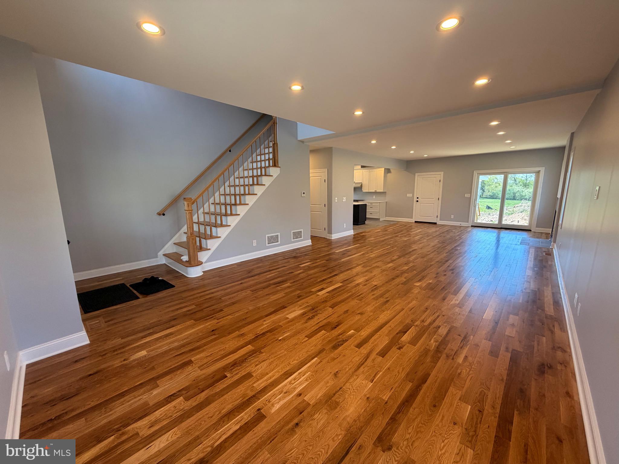 212 Ingleside Ave, Pennington, NJ 08534 photo