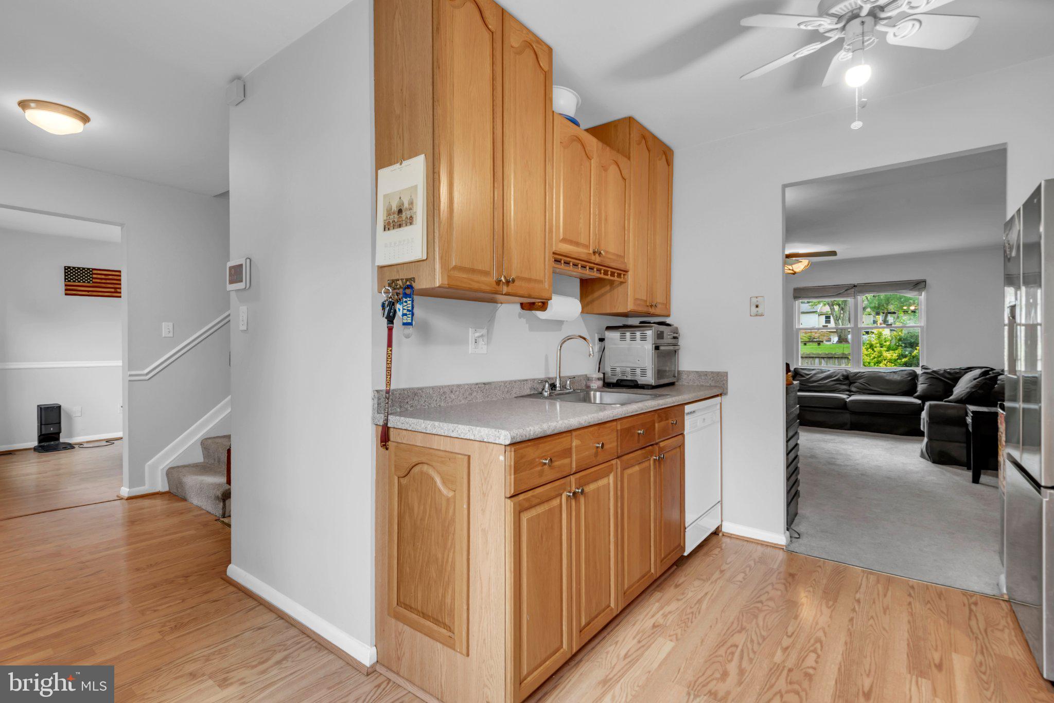 2043 Forest Hill Ln, Crofton, MD 21114 photo