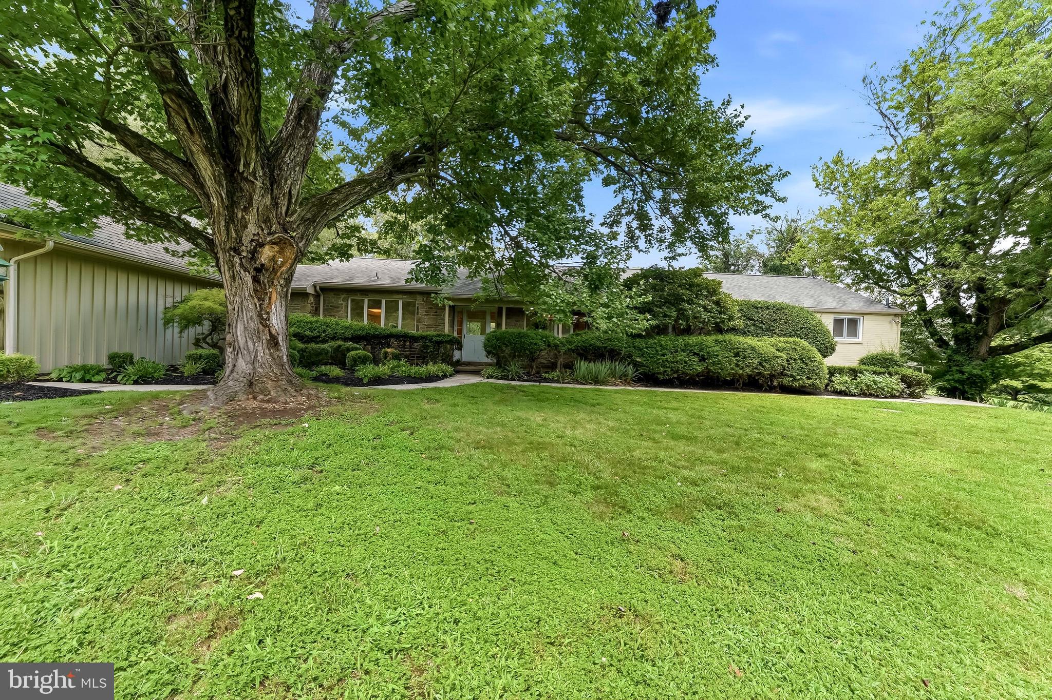 387 Ring Rd, Chadds Ford, PA 19317 photo