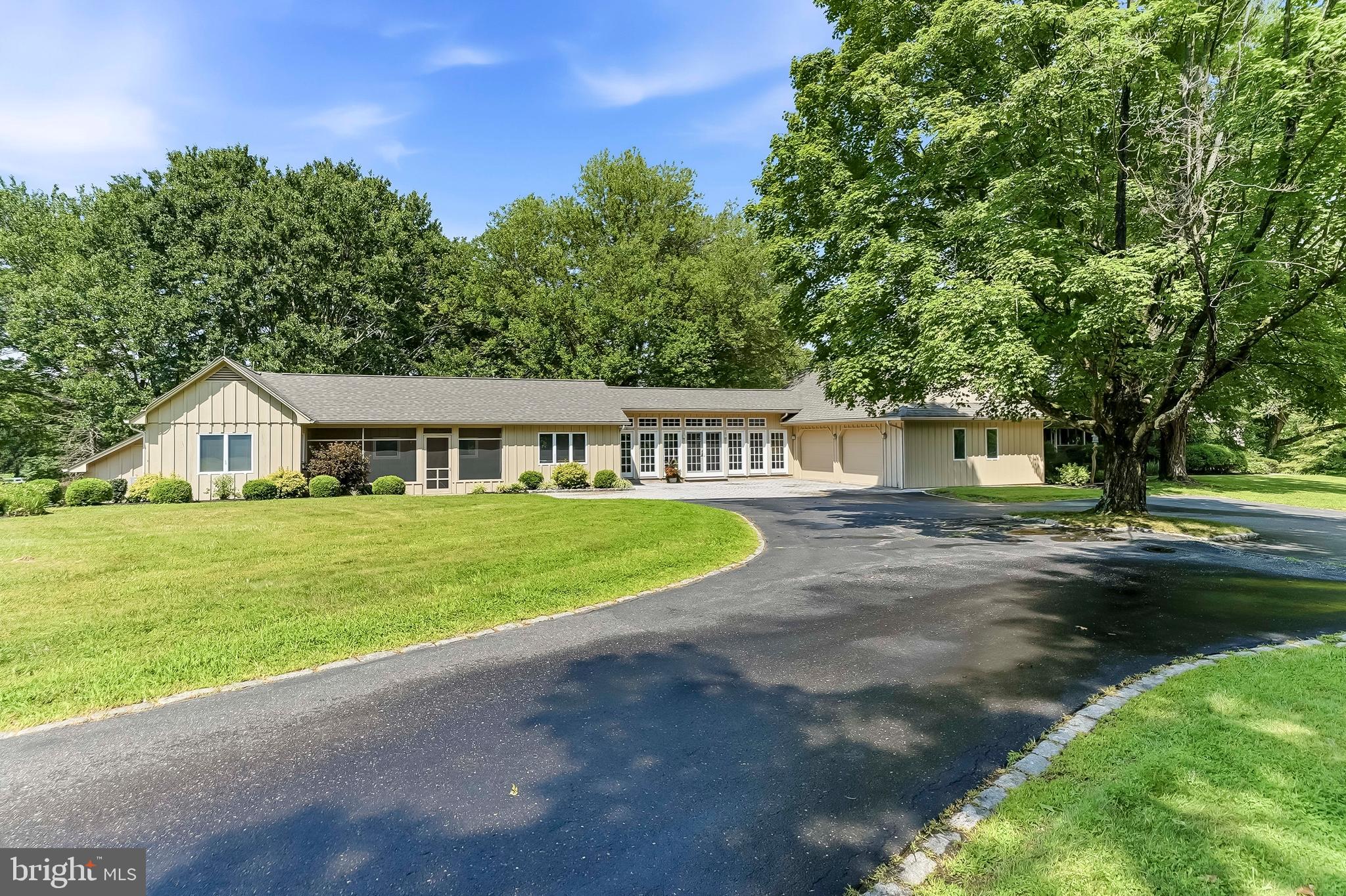 387 Ring Rd, Chadds Ford, PA 19317