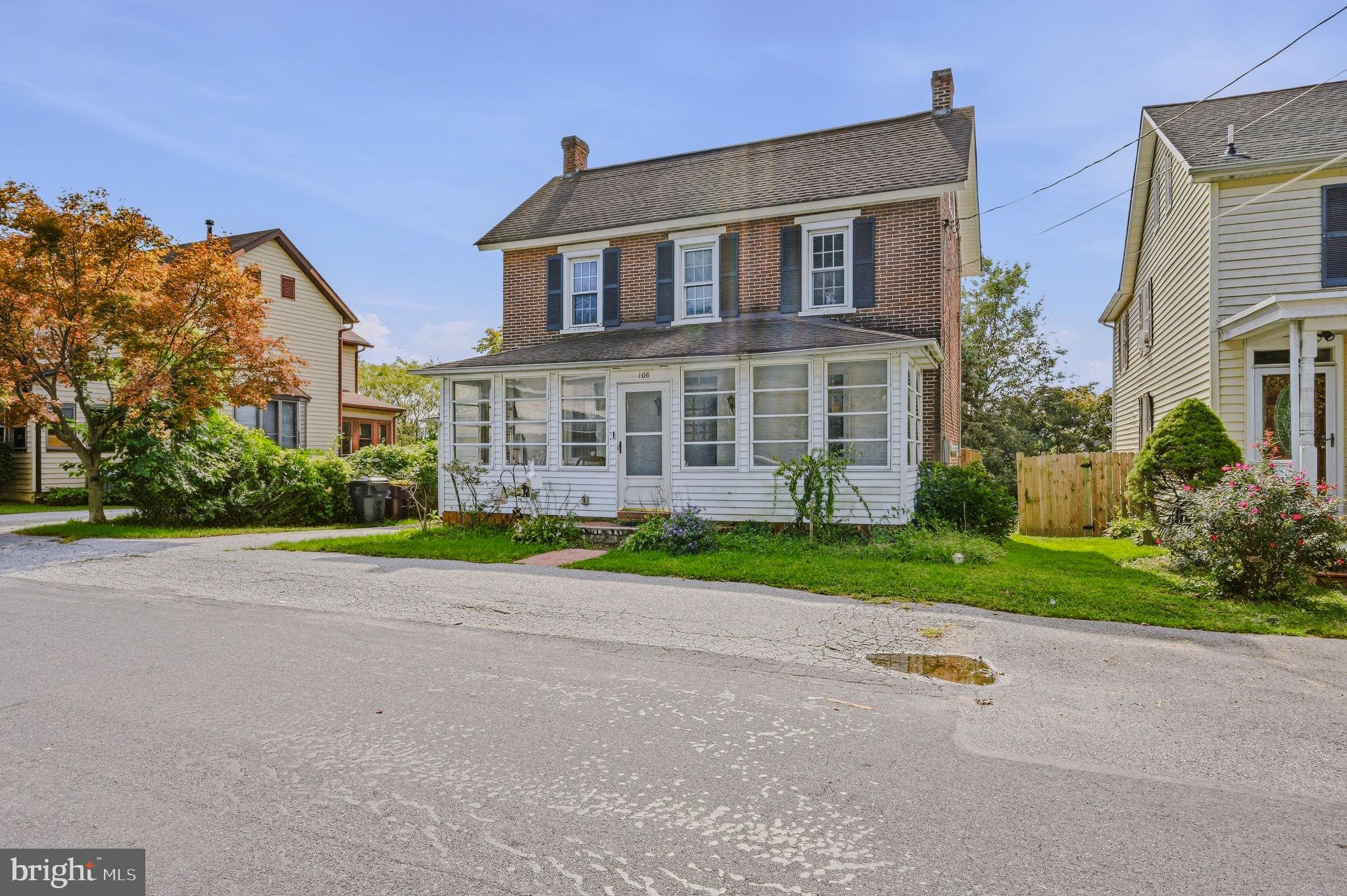 108 Harmony Rd, West Grove, PA 19390