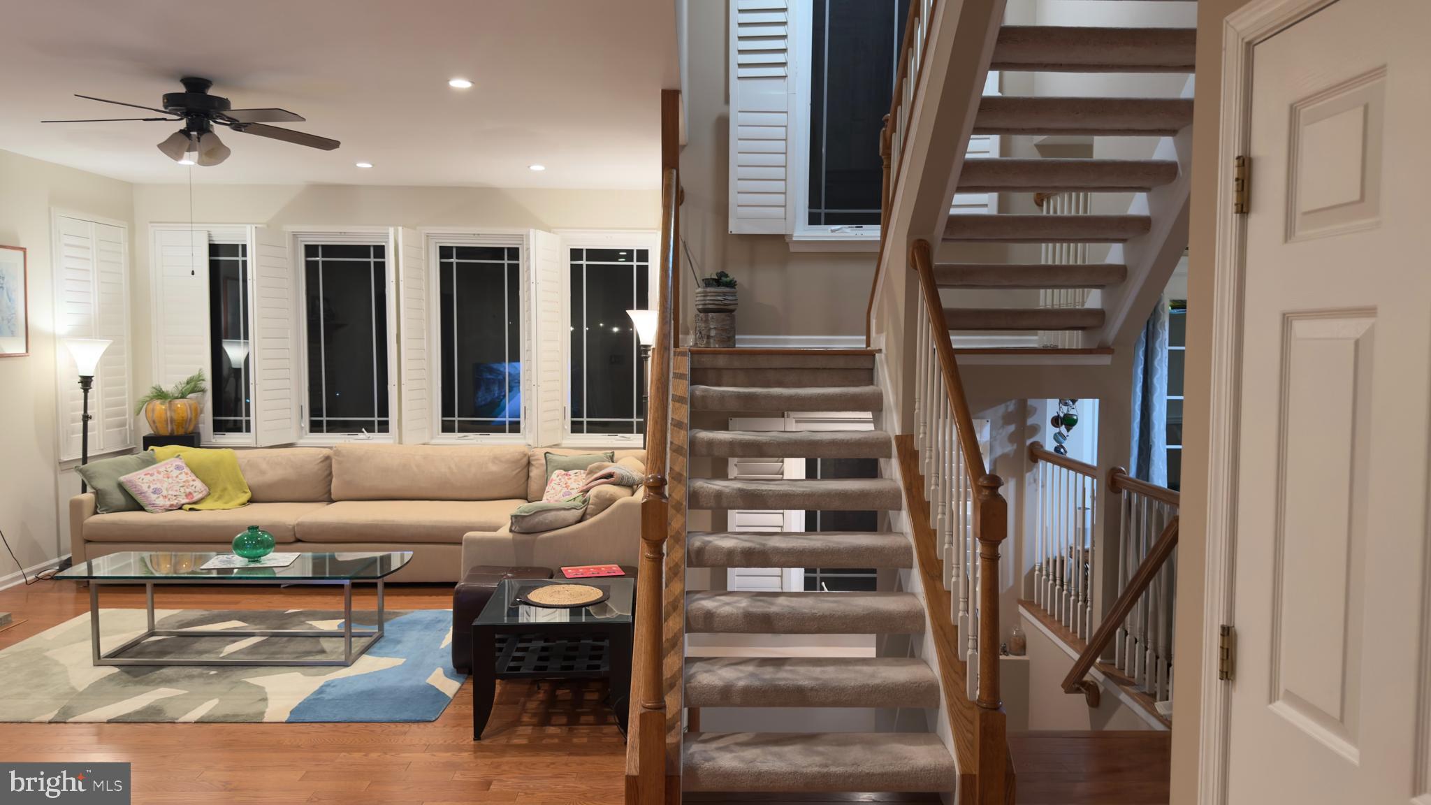 28 Pemberton Ln, East Windsor, NJ 08520 photo