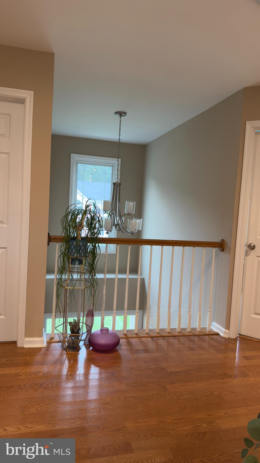 28 Pemberton Ln, East Windsor, NJ 08520 photo