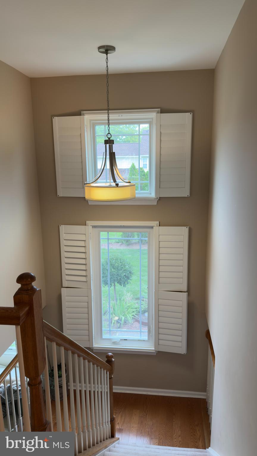 28 Pemberton Ln, East Windsor, NJ 08520 photo