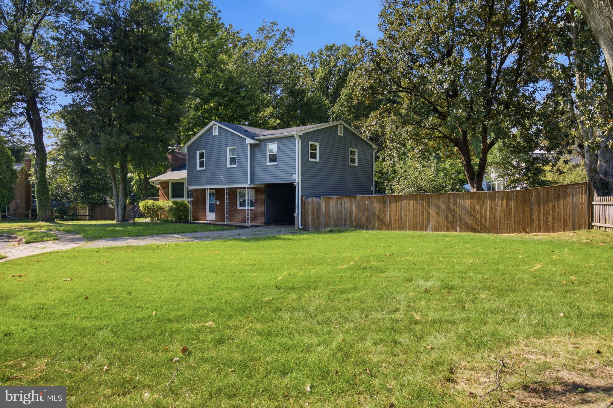 13 Rickover Ct, Annapolis, MD 21401 photo