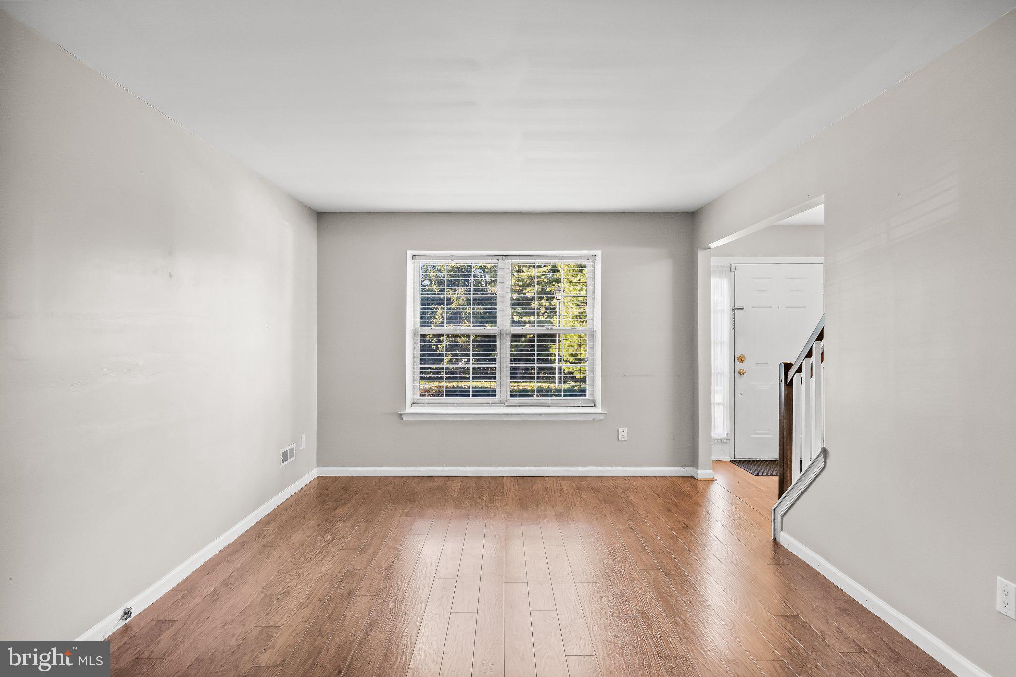 5704 Essex Ln, Mount Laurel, NJ 08054 photo