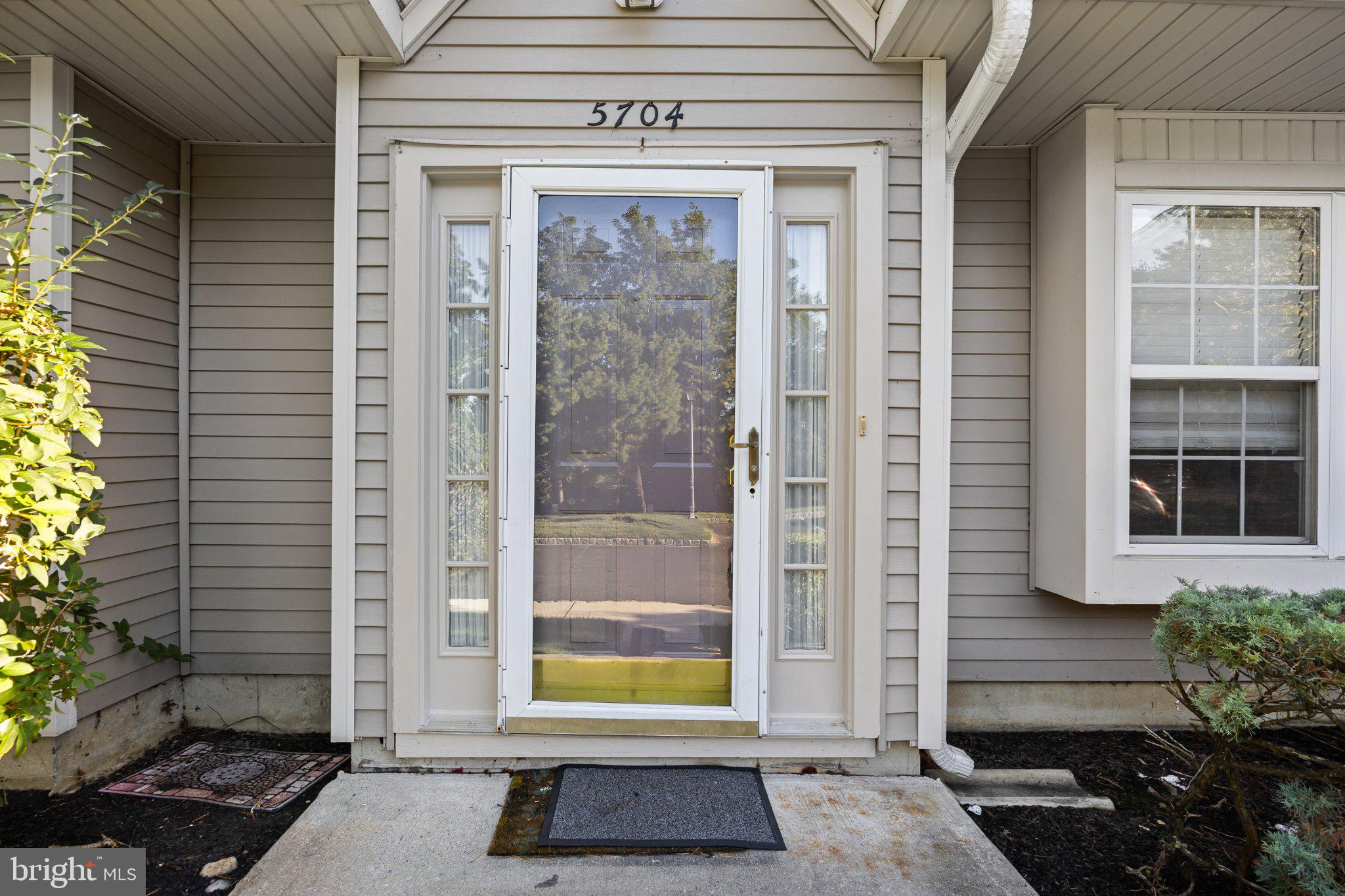 5704 Essex Ln, Mount Laurel, NJ 08054 photo