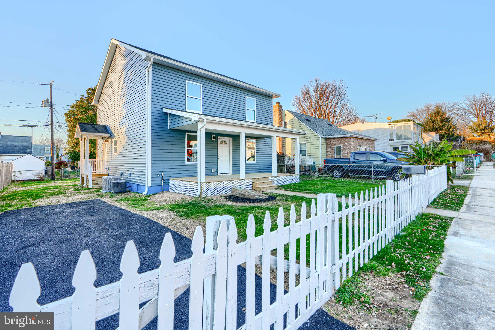 9 Avenal Rd, Essex, MD 21221 photo