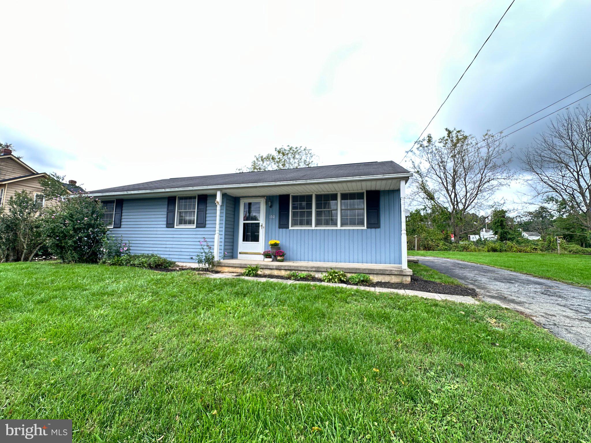 160 Pine St, Toughkenamon, PA 19374