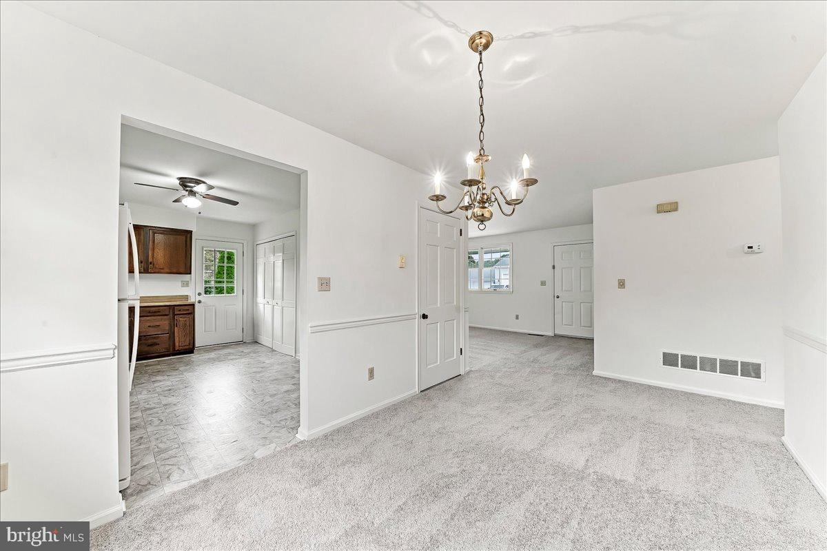 160 Pine St, Toughkenamon, PA 19374 photo