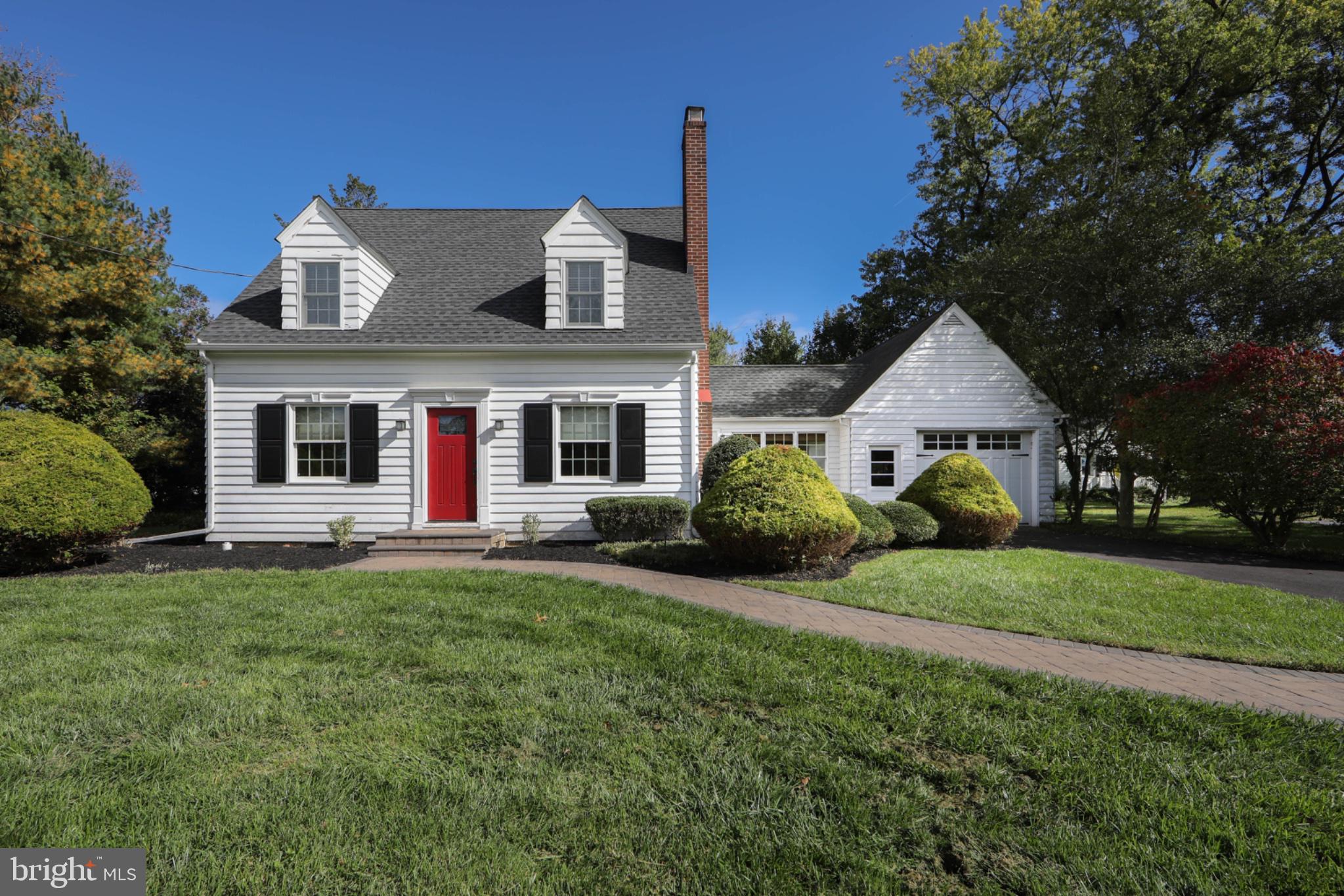 157 Elm St, Woodstown, NJ 08098