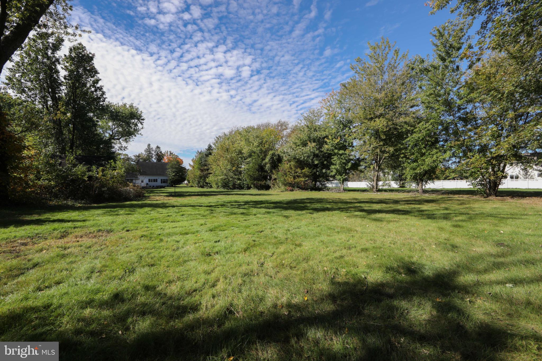 157 Elm St, Woodstown, NJ 08098 photo