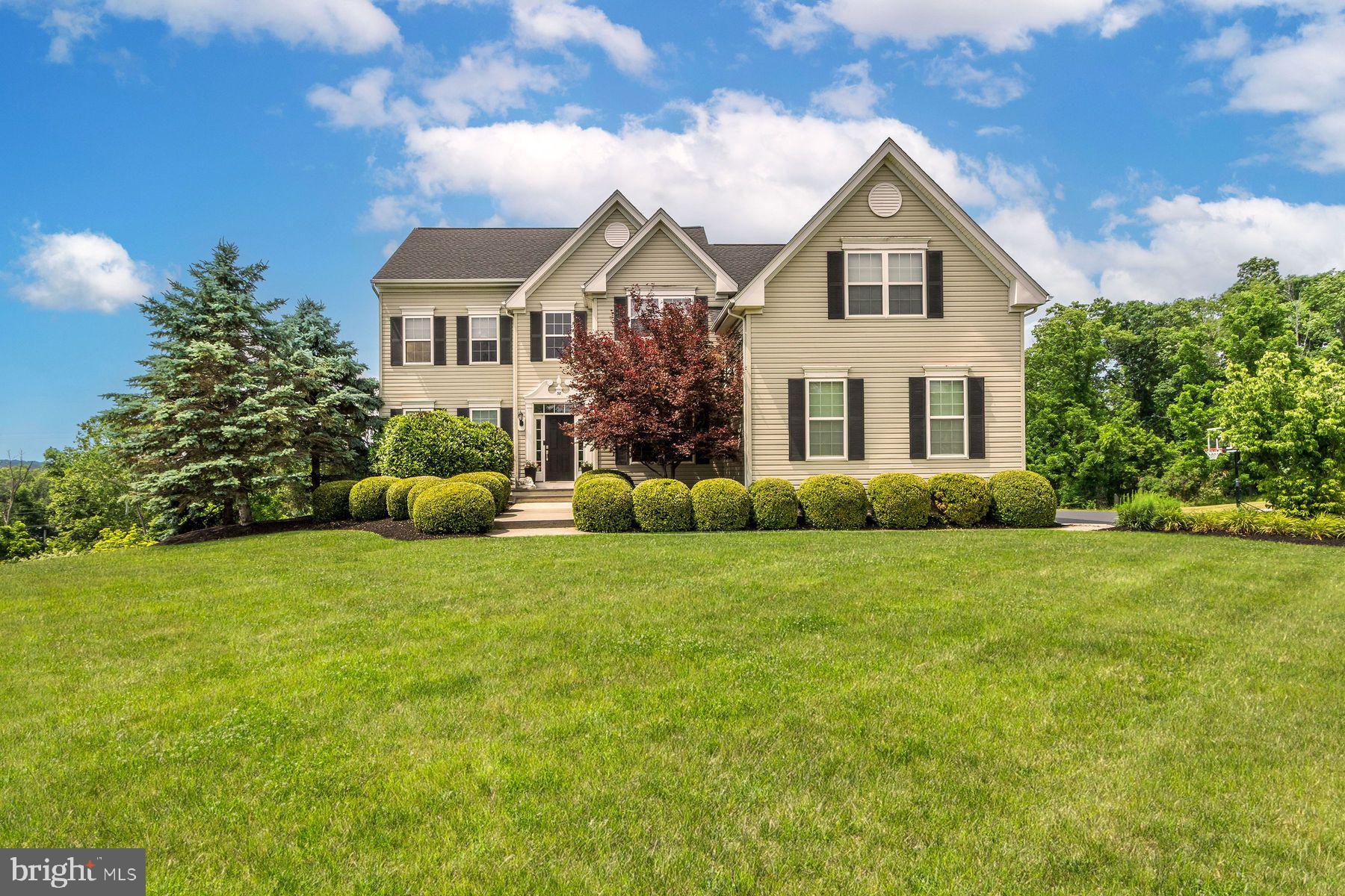 38 Music Mountain Blvd, Lambertville, NJ 08530