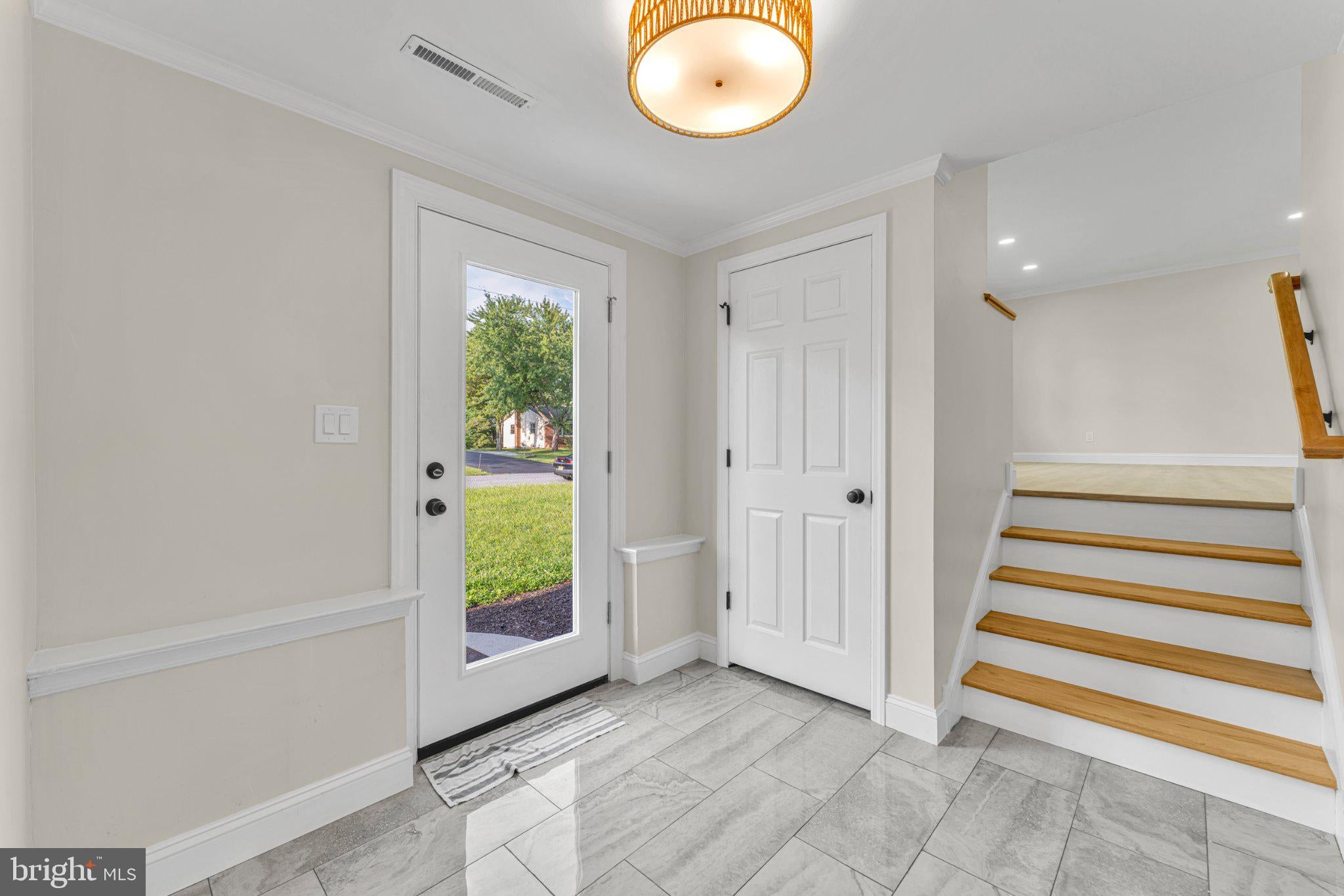 1869 Monarch Ln, Vineland, NJ 08361 photo