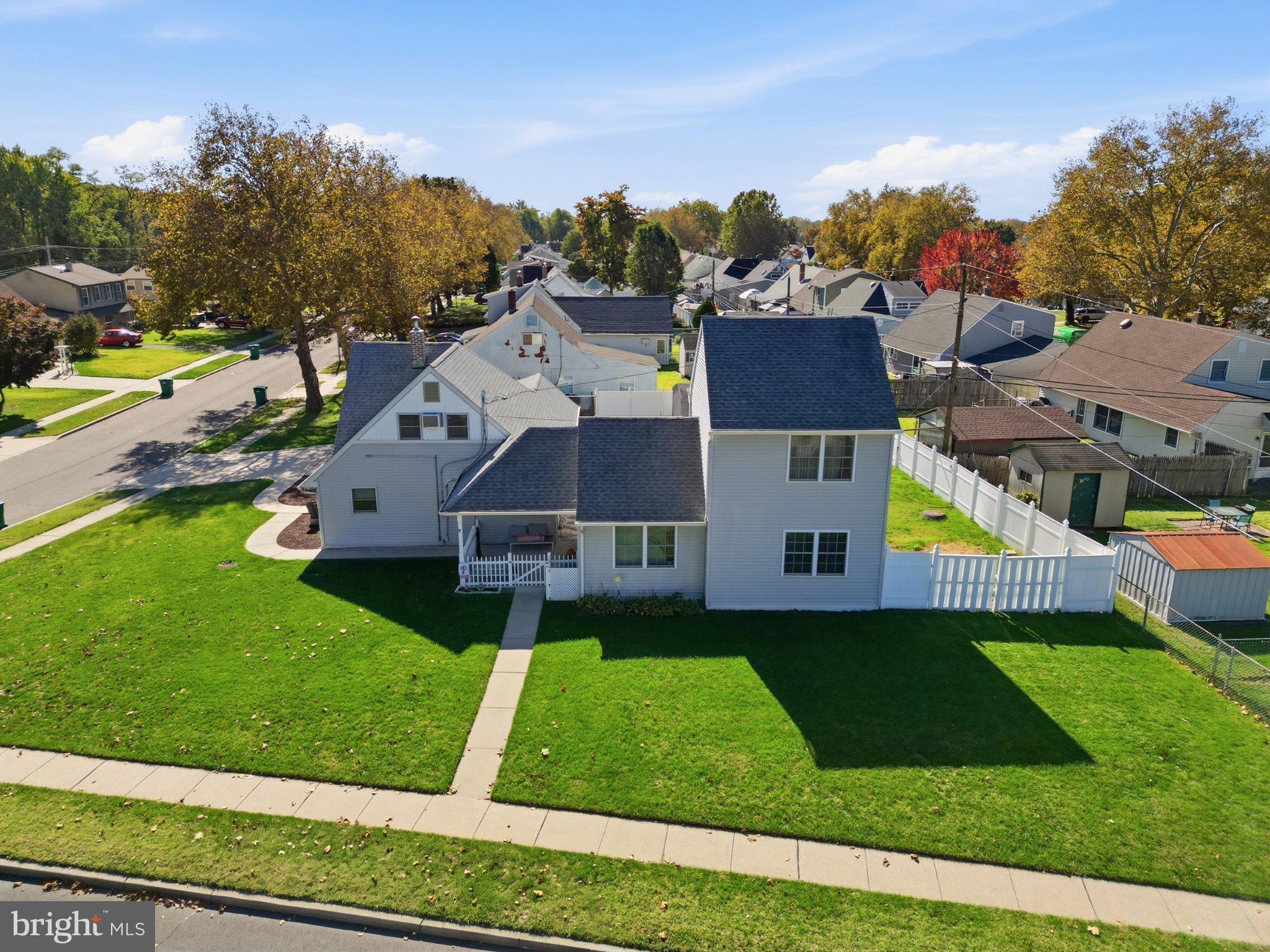 49 Nectar Ln, Levittown, PA 19054 photo