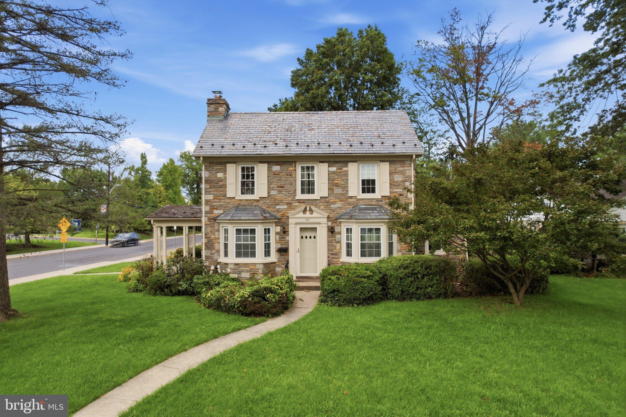 421 Park Ave, Quakertown, PA 18951 photo
