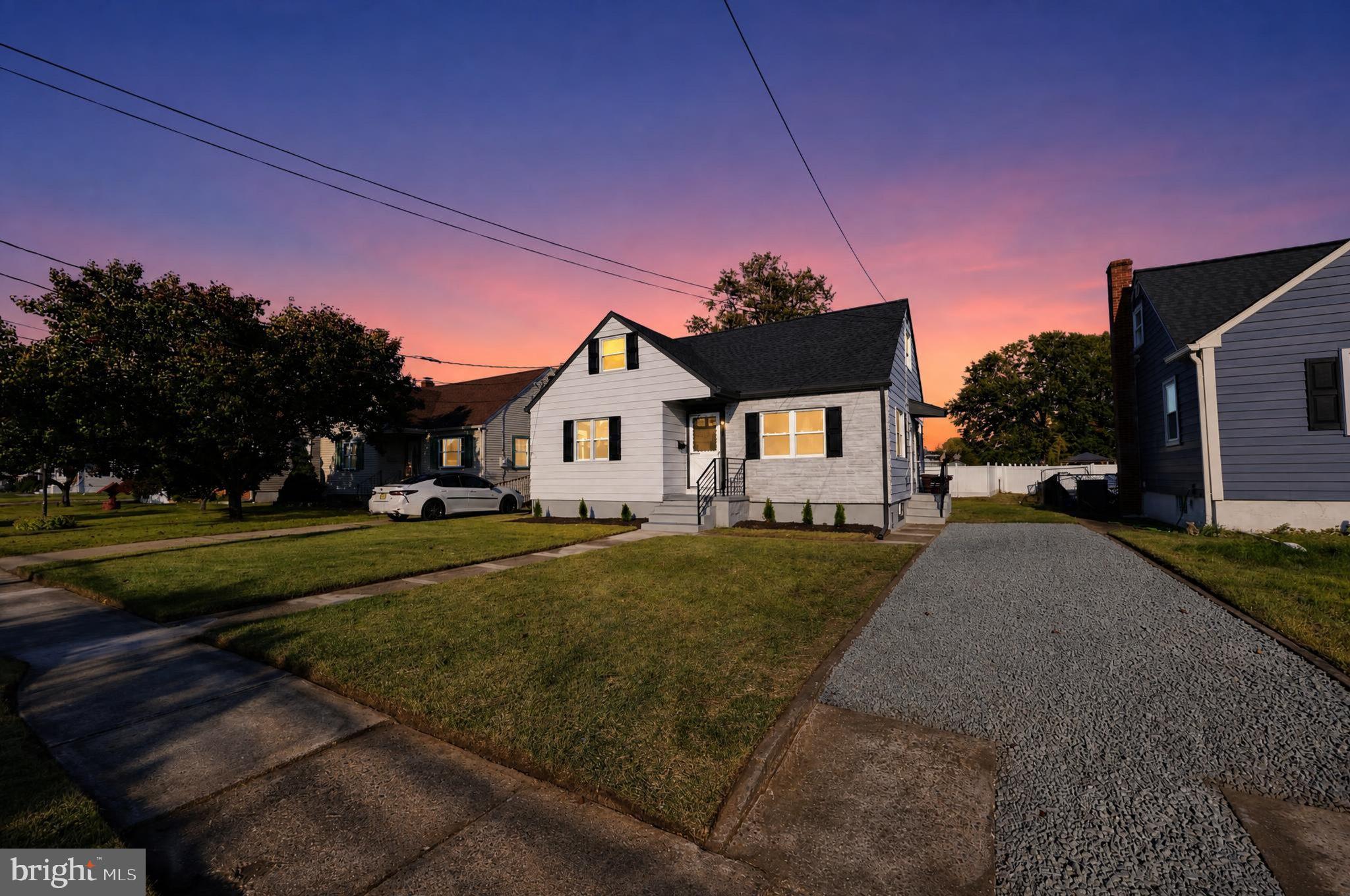 60 Chester Ave, Riverside, NJ 08075