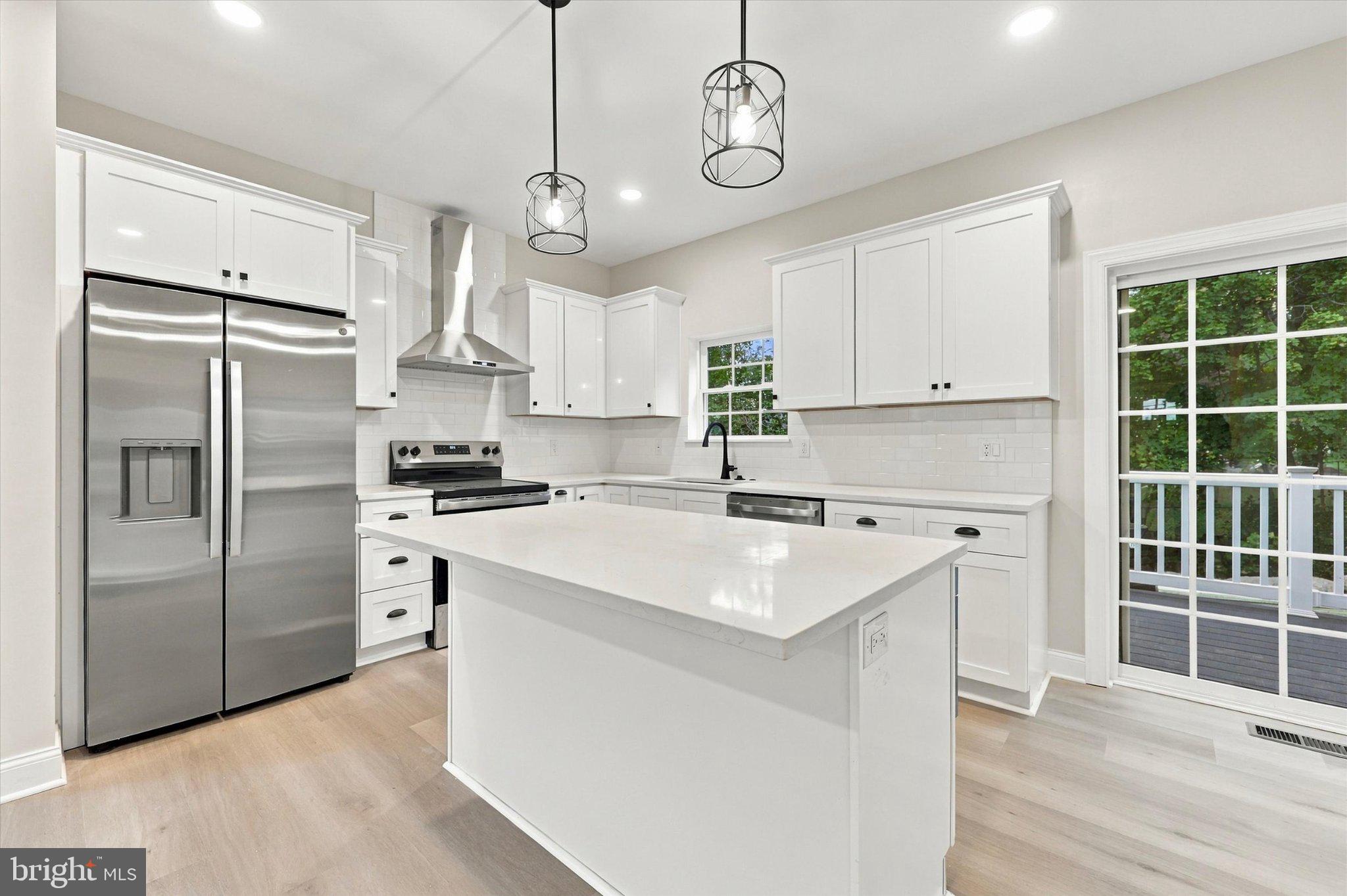 104 Elm Ave, Aston, PA 19014 photo