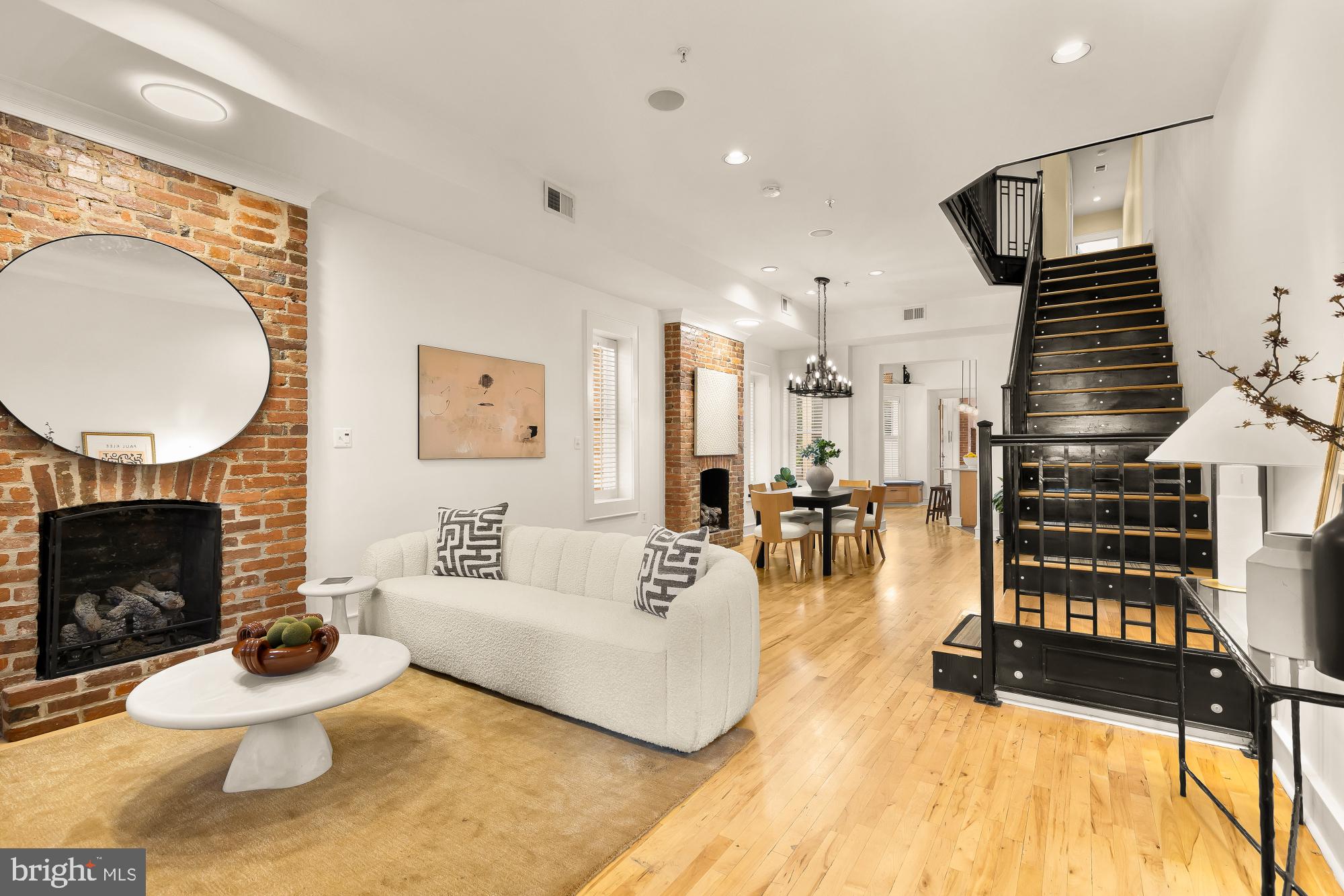 1314 Kenyon St, Washington, DC 20010 photo