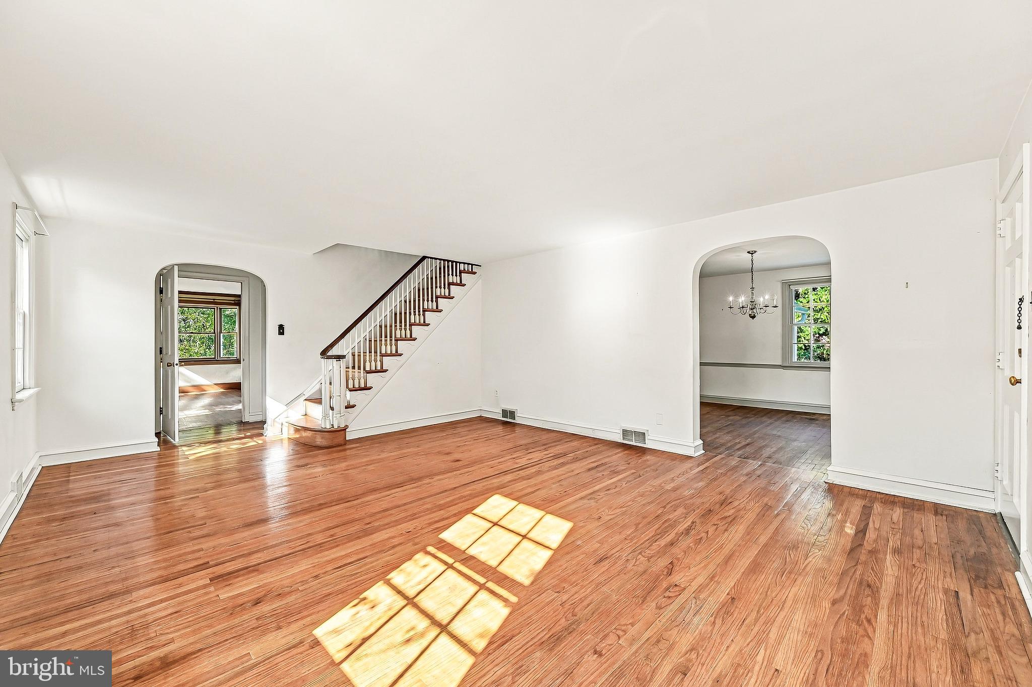 421 Briarwood Rd, Wallingford, PA 19086 photo