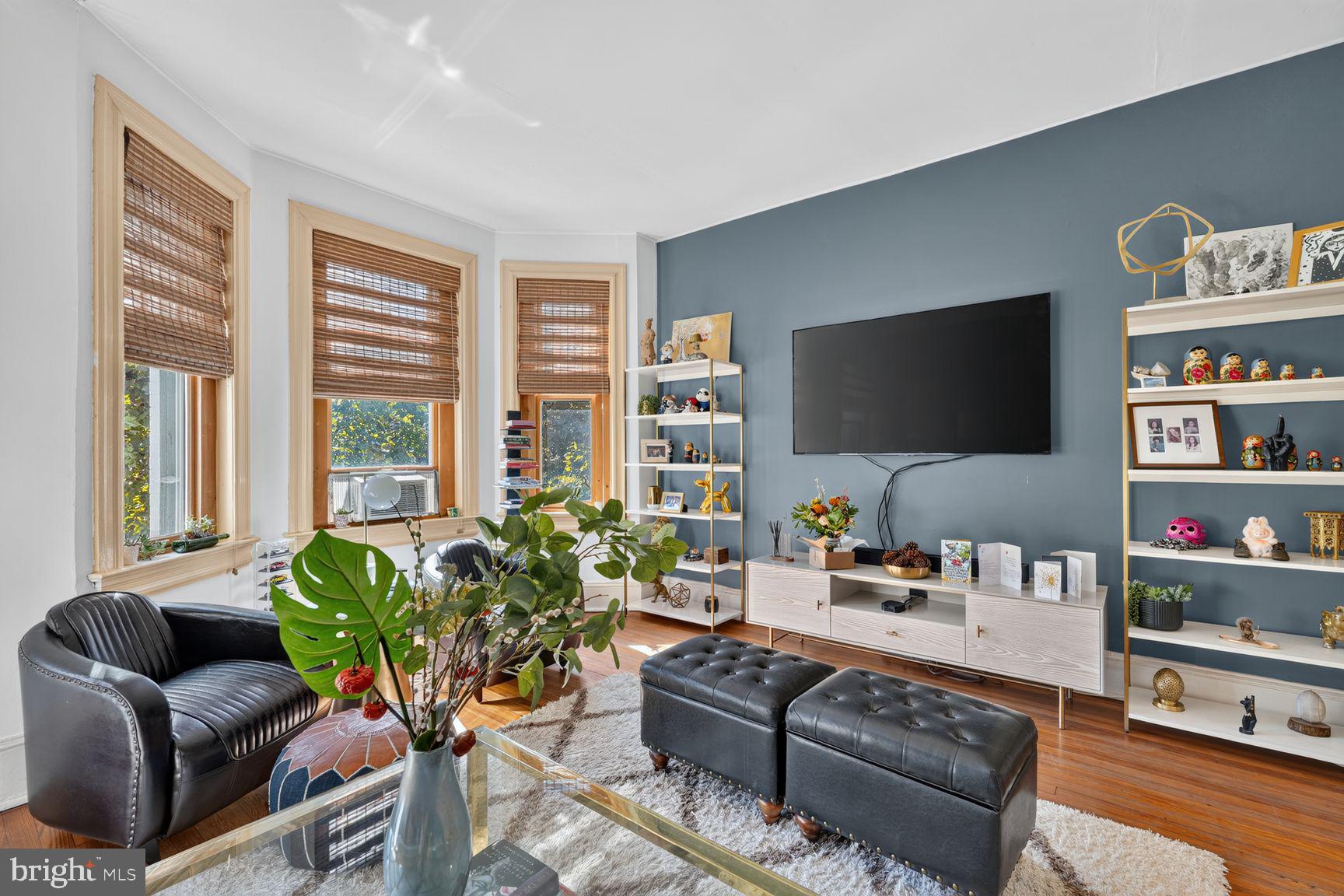 1911 NW South Saint St, Washington, DC 20009 photo