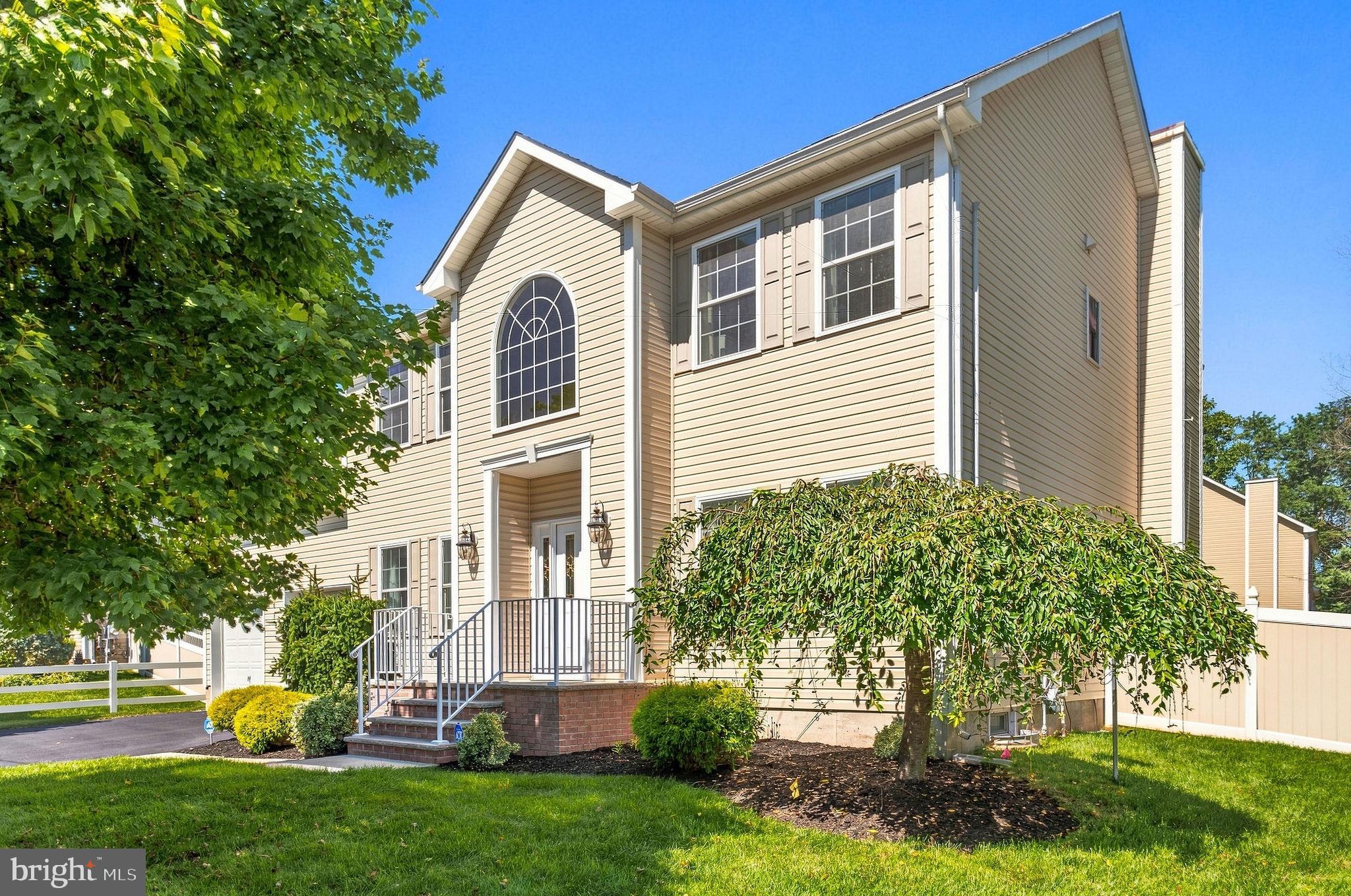 101 Churchill Ave, Somerset, NJ 08873 photo