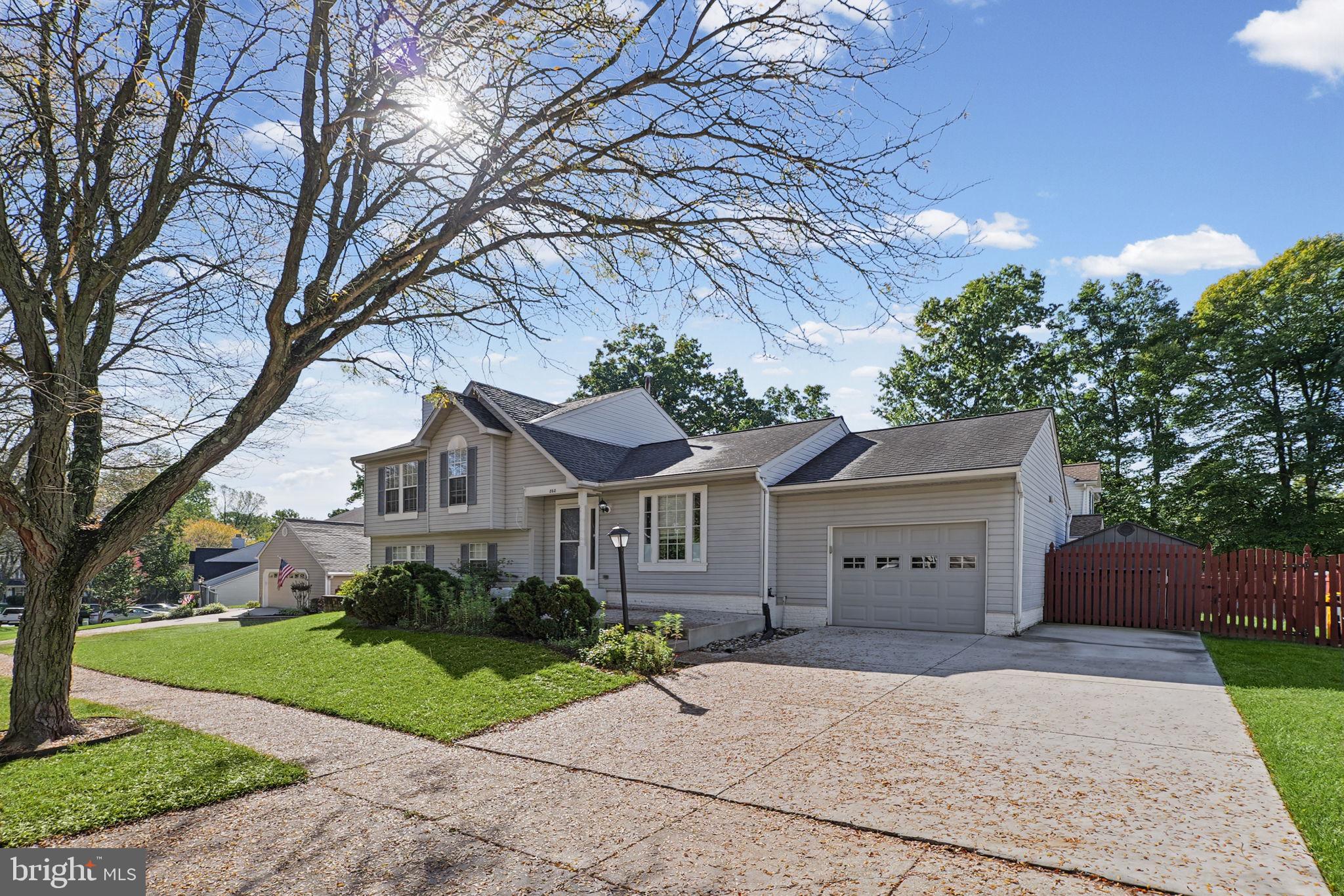 860 Snow Valley Ln, Odenton, MD 21113 photo