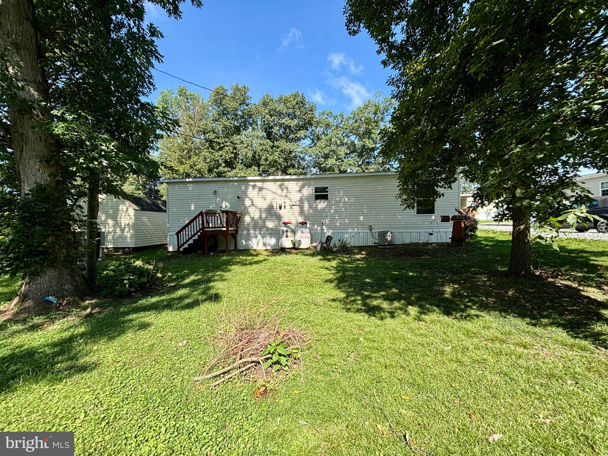 88 Mobile Dr, Thomasville, PA 17364 photo