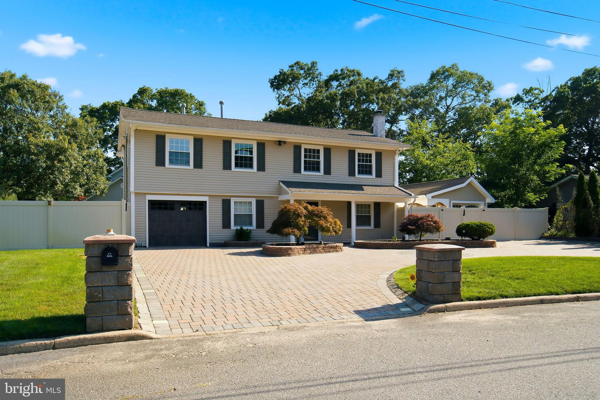 213 Lawrence Dr, Lanoka Harbor, NJ 08734 photo