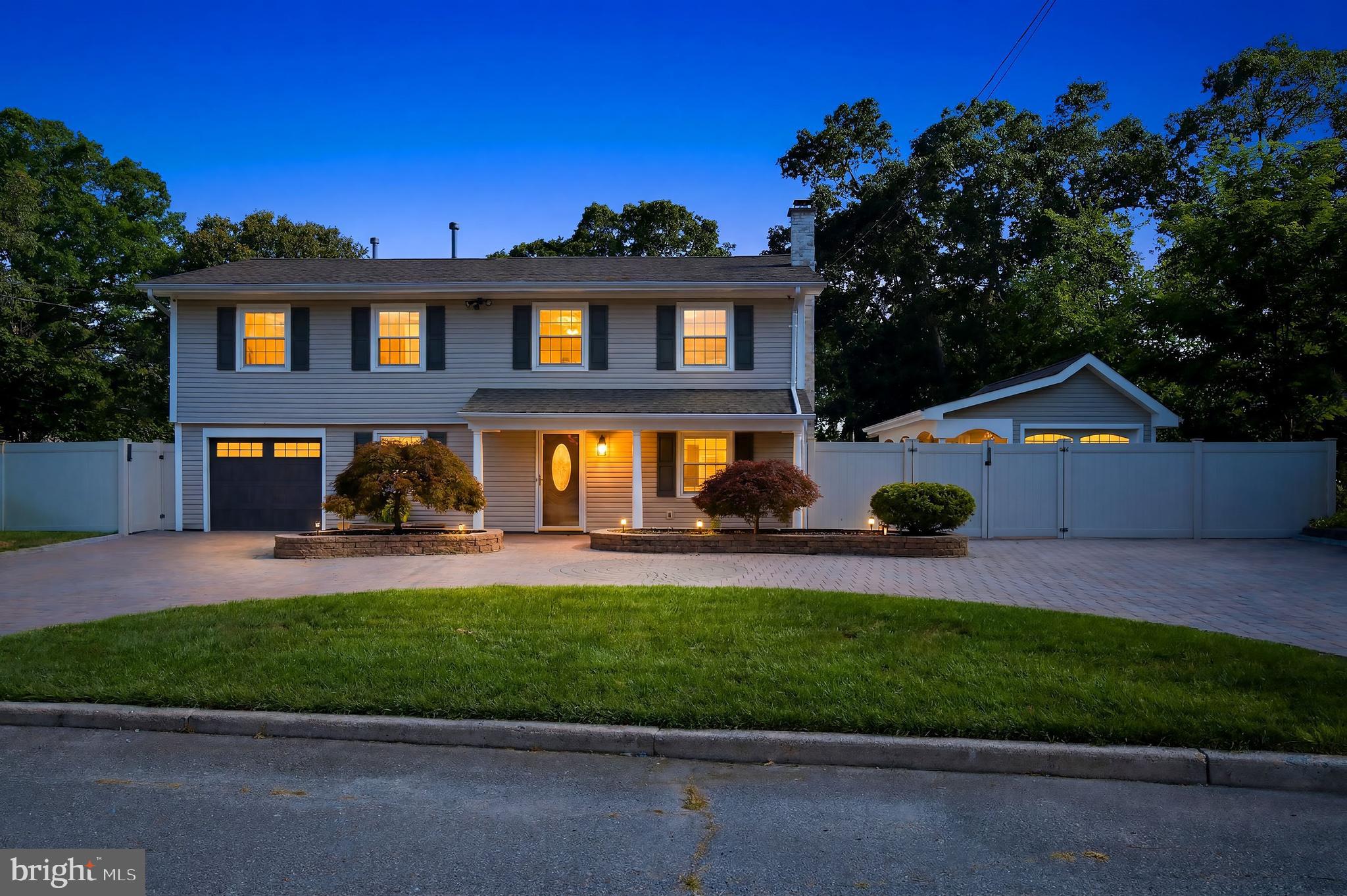 213 Lawrence Dr, Lanoka Harbor, NJ 08734 photo