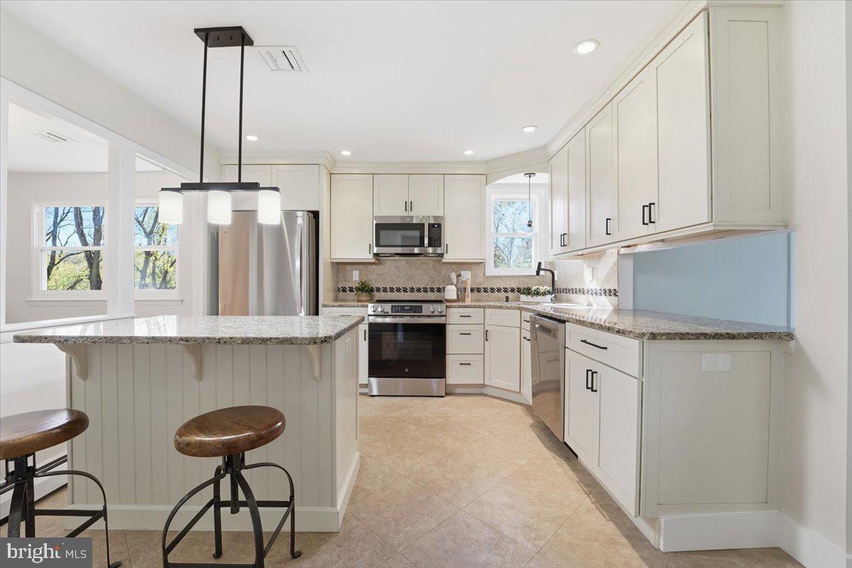 1830 Flintlock Cir, Lansdale, PA 19446 photo