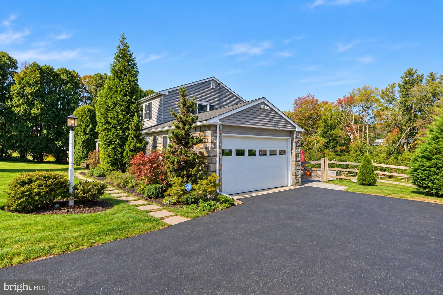 605 W Pleasant Grove Rd, West Chester, PA 19382 photo