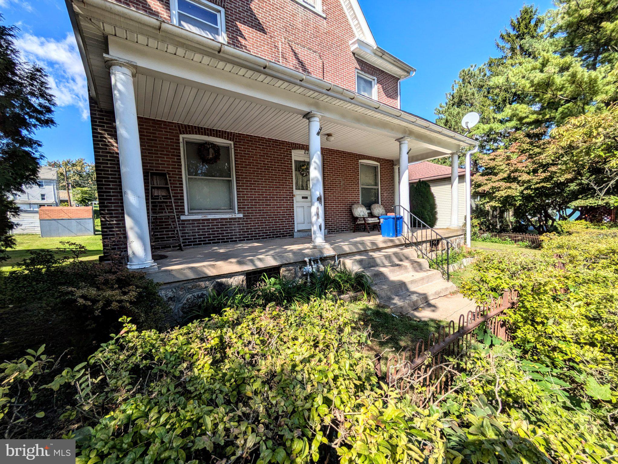 823 Broadway, Bethlehem, PA 18015 photo