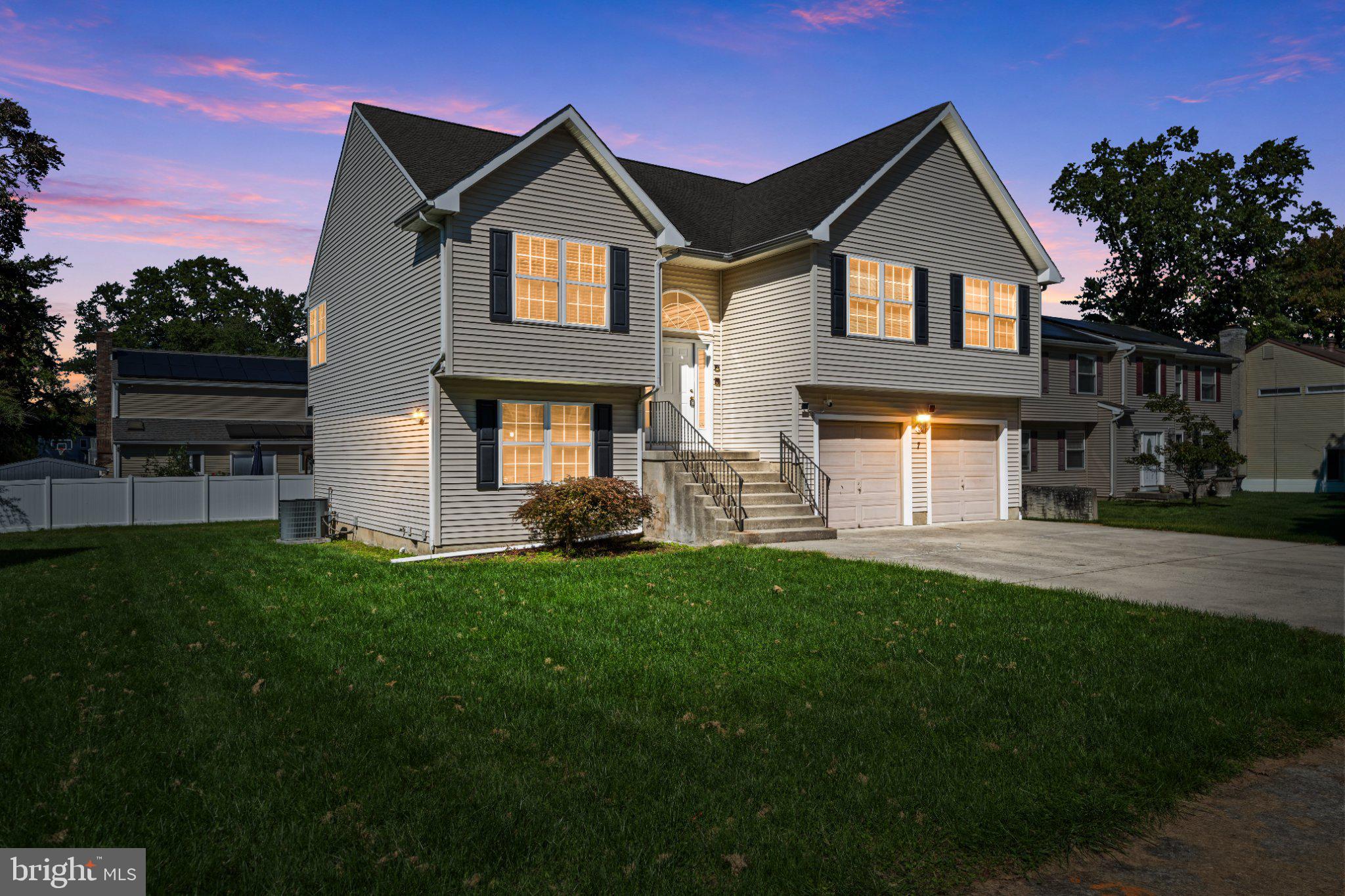 7 Logan Dr, Cherry Hill, NJ 08034 photo