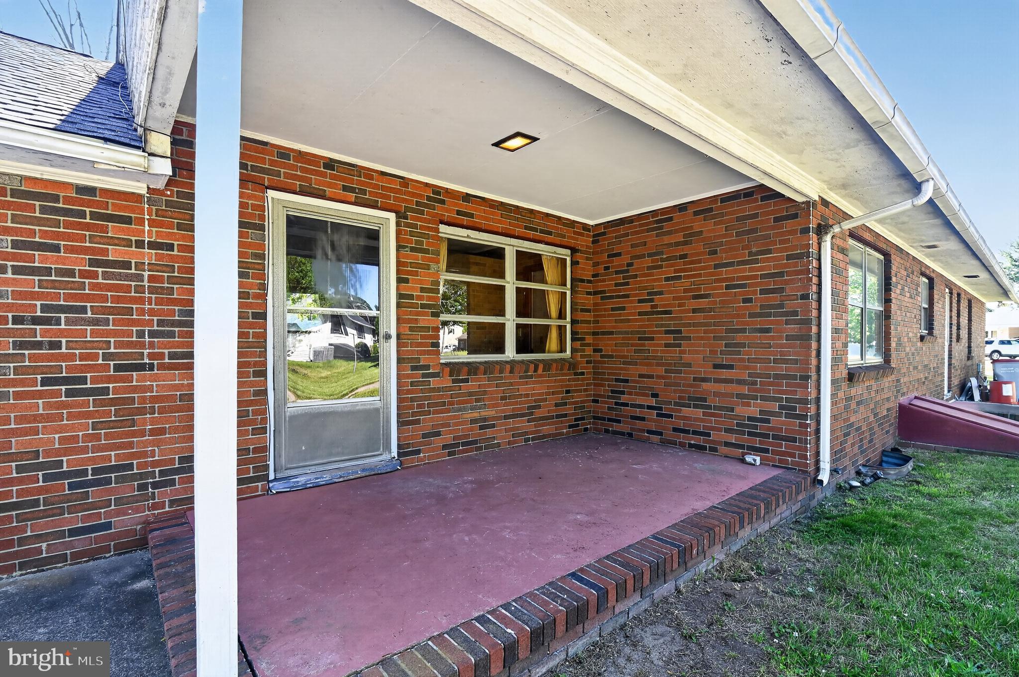 940 Holmes Ave, Vineland, NJ 08361 photo