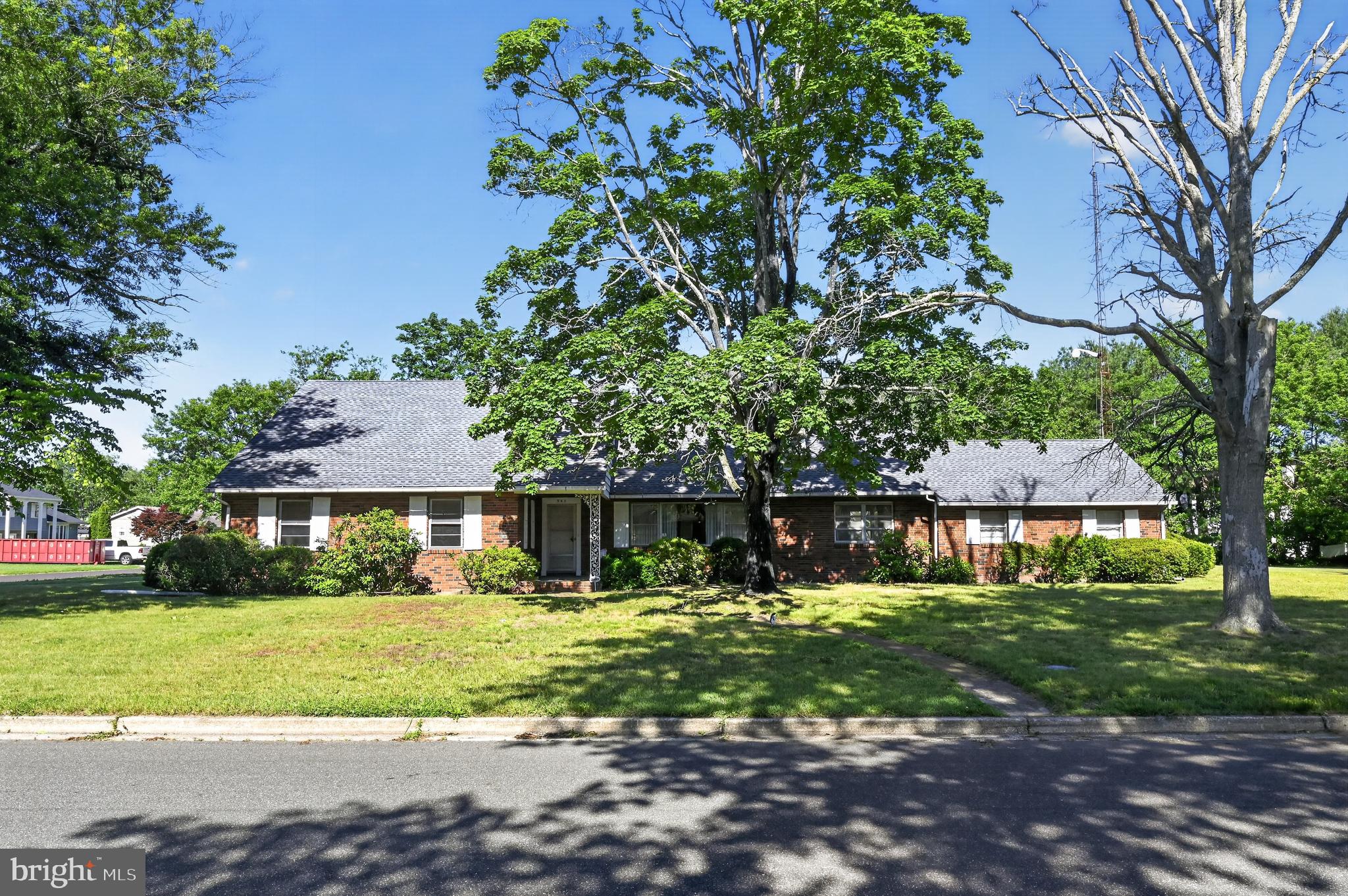 940 Holmes Ave, Vineland, NJ 08361 photo