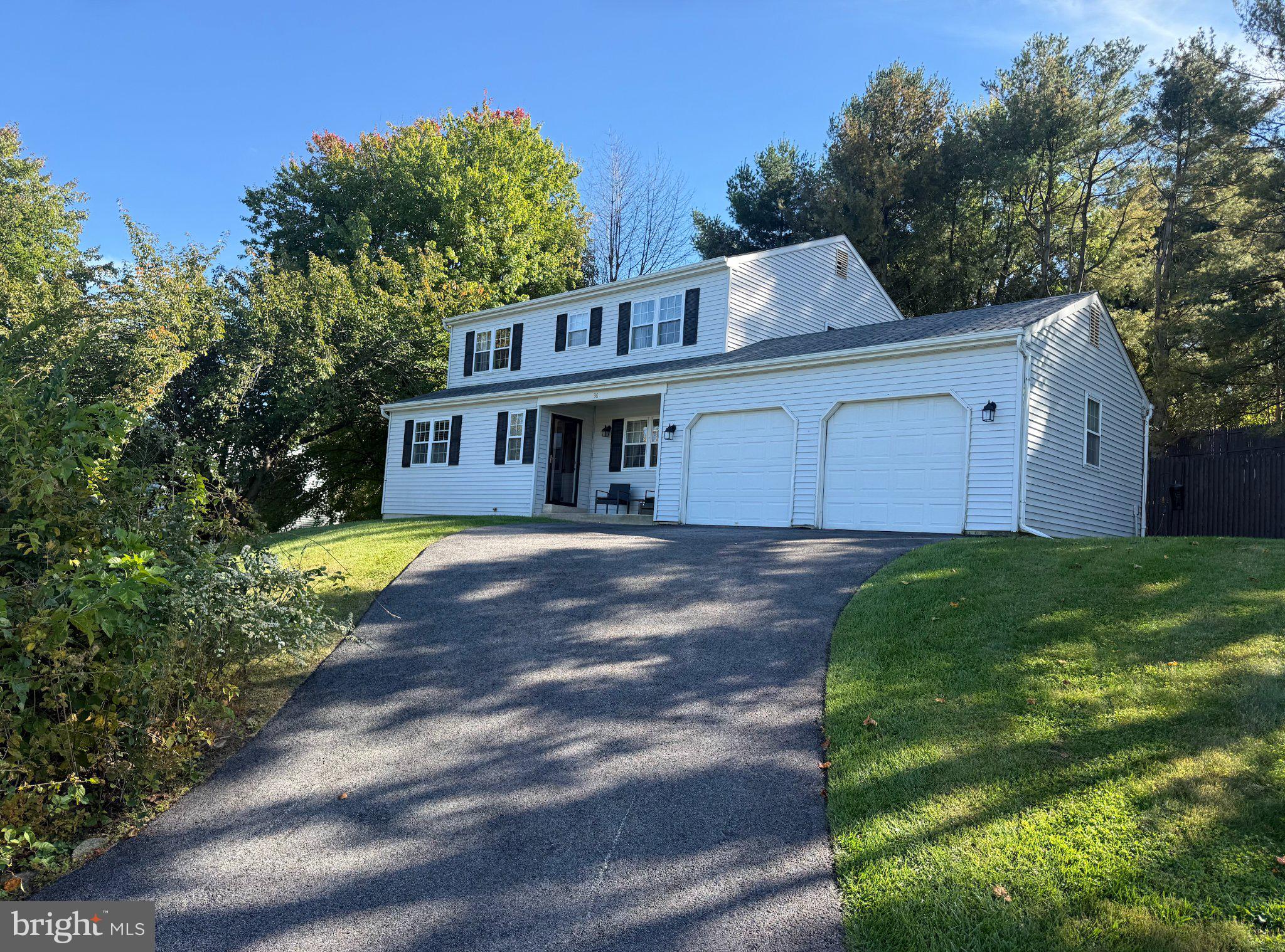 36 Lamberts Ln, Coatesville, PA 19320 photo