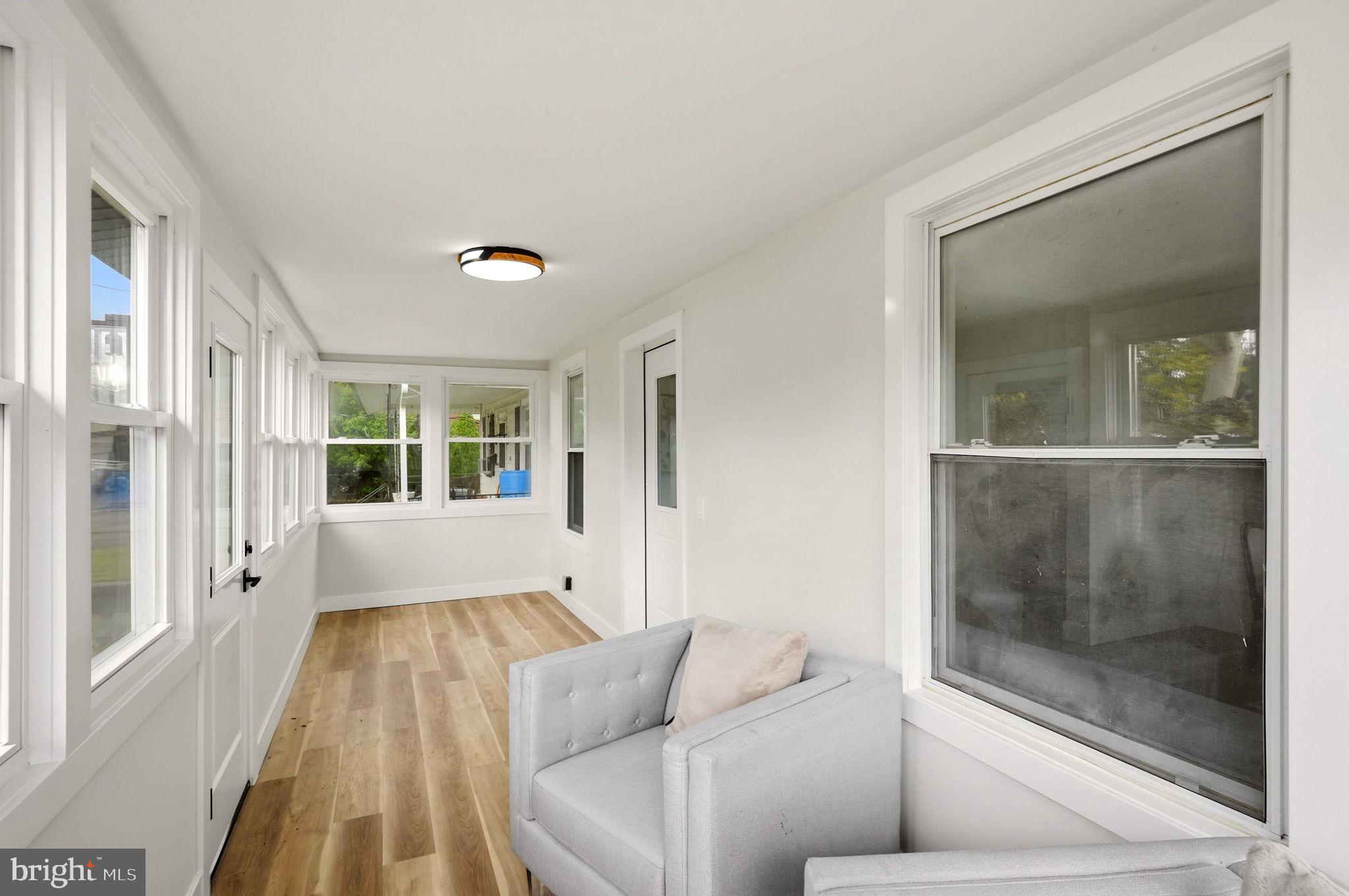 403 Cleveland Ave, Riverside, NJ 08075 photo