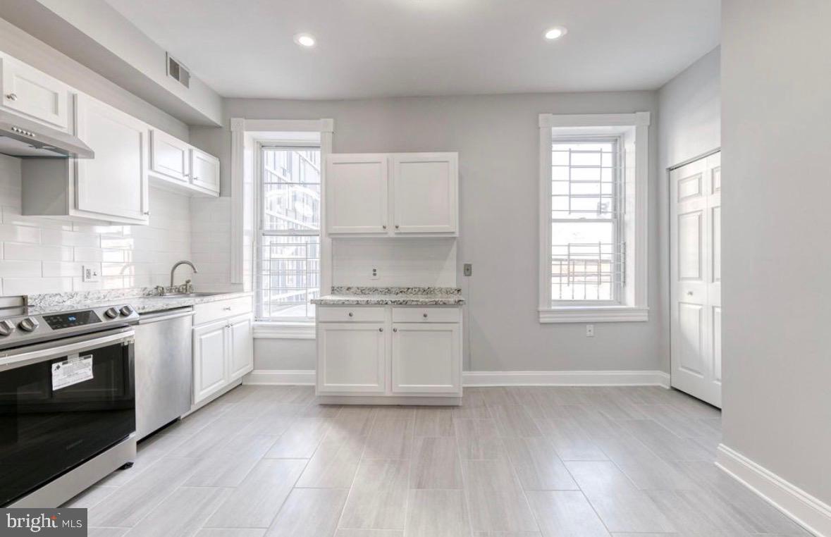 1710 Saint Paul St, Baltimore, MD 21202 photo