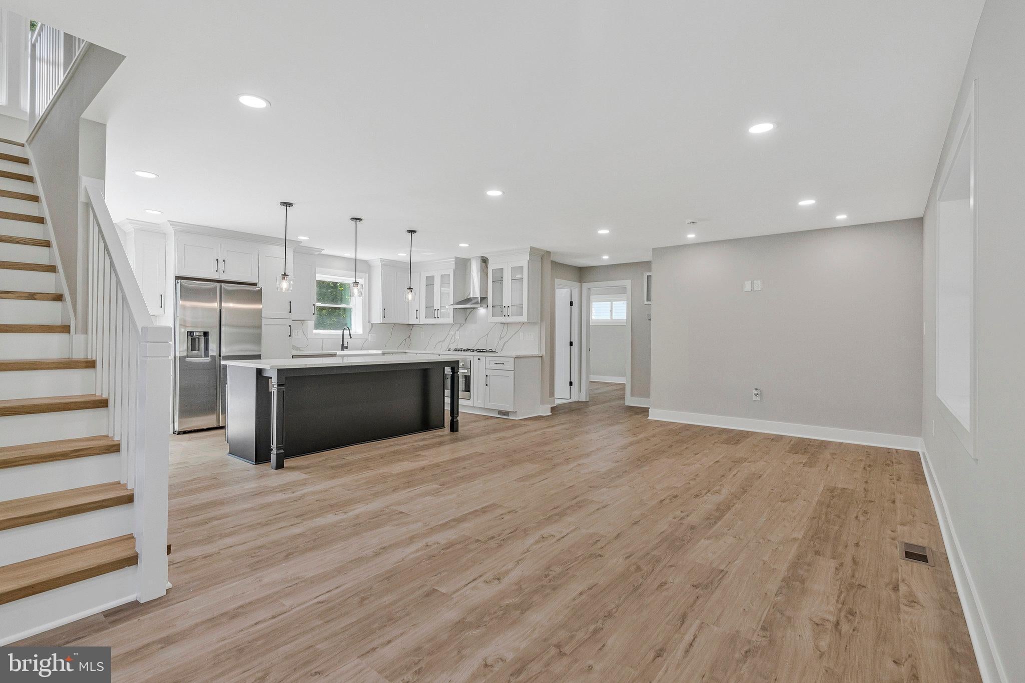 10211 Stratford Ave, Fairfax, VA 22030 photo