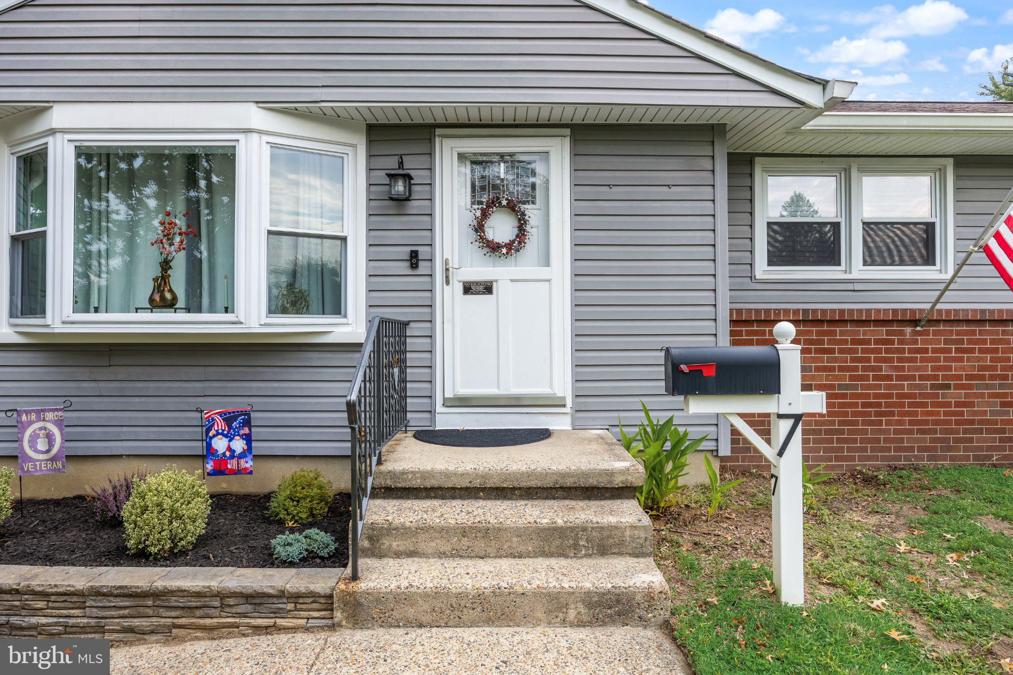 7 Chalfont St, Cinnaminson, NJ 08077 photo